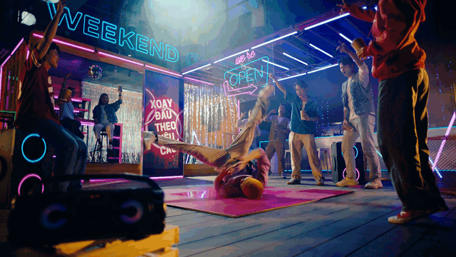 Homecredit_V1-0010.gif