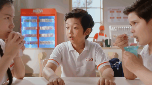 Nuvi_V1-0004.gif