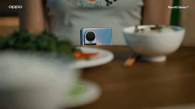 Oppo_V1-0004.gif