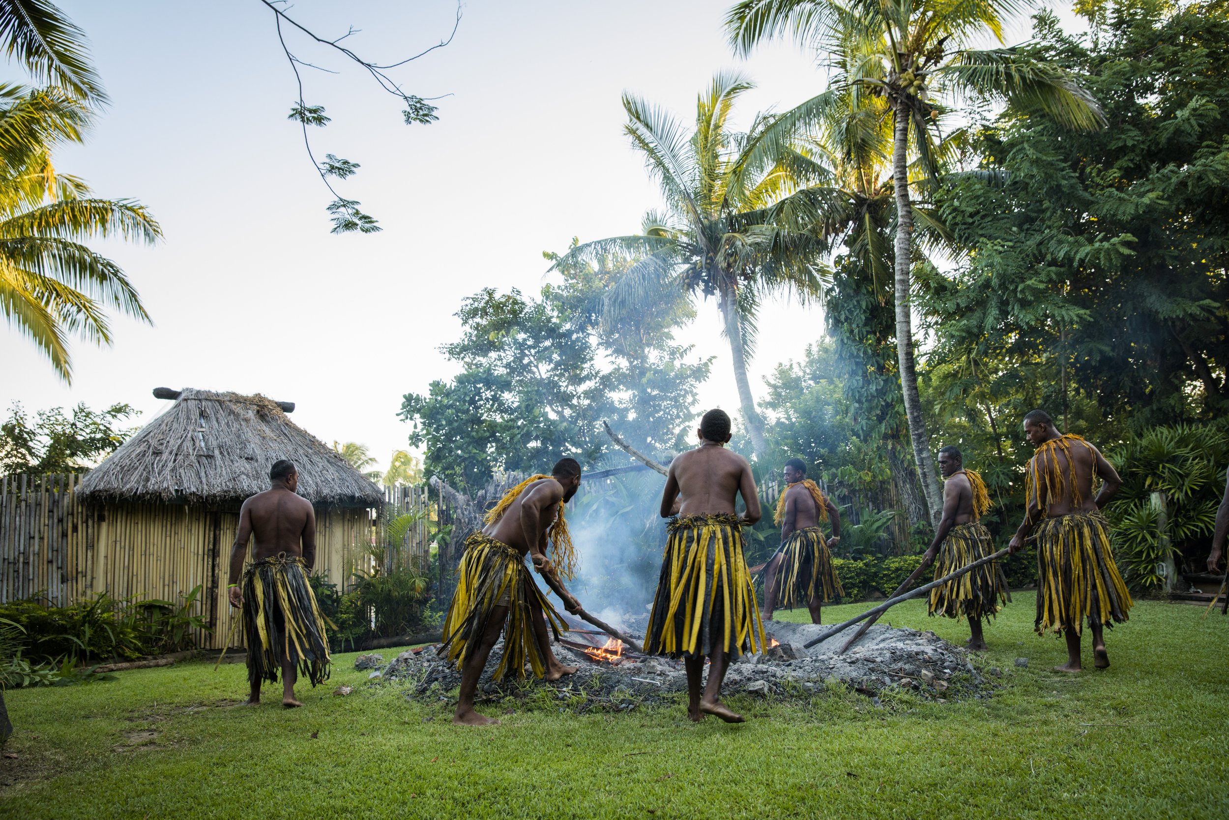 outrigger-fiji-beach-resort-firewalking3.jpg