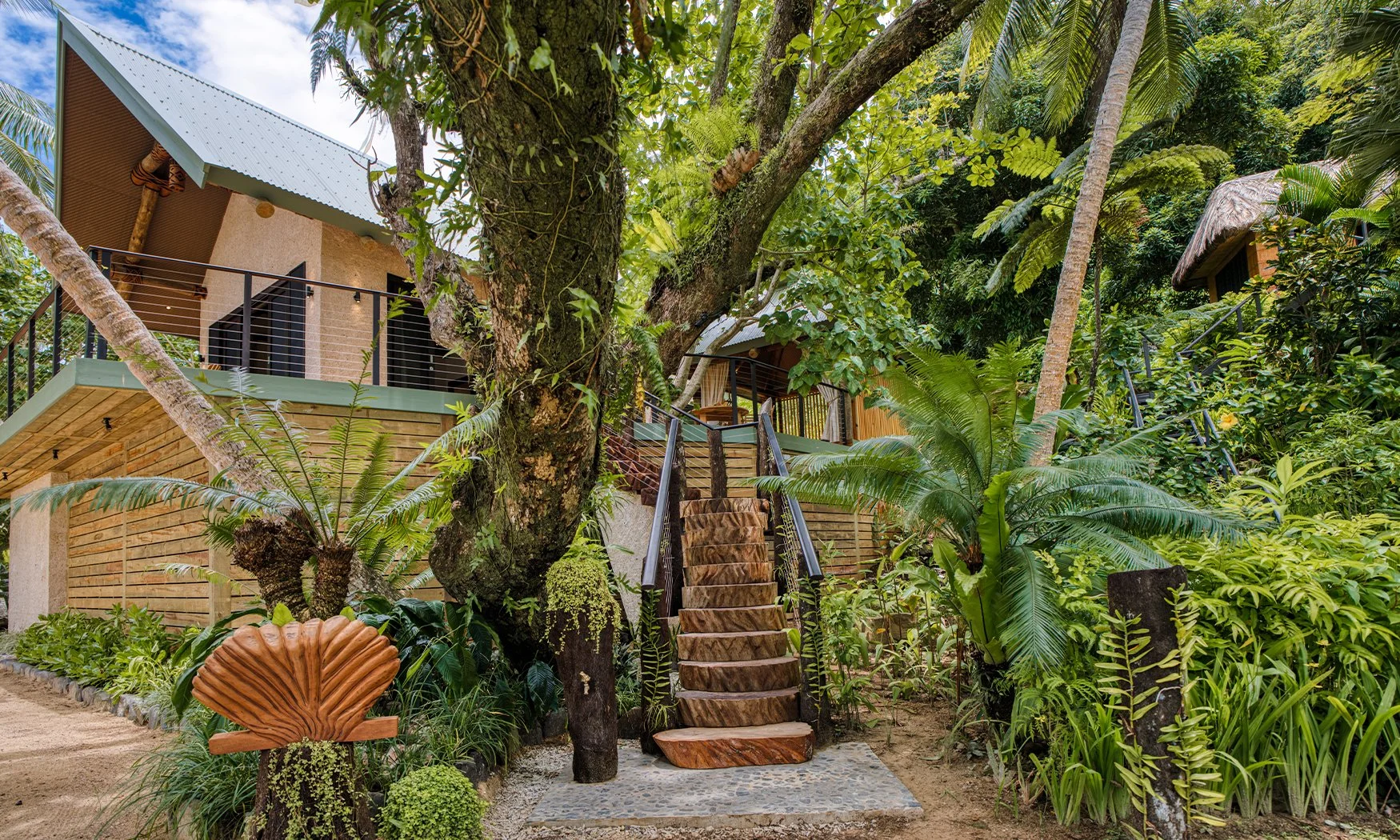 luxury-treehouse-villa-plunge-pool-matangi-island-resort-stairs.jpg