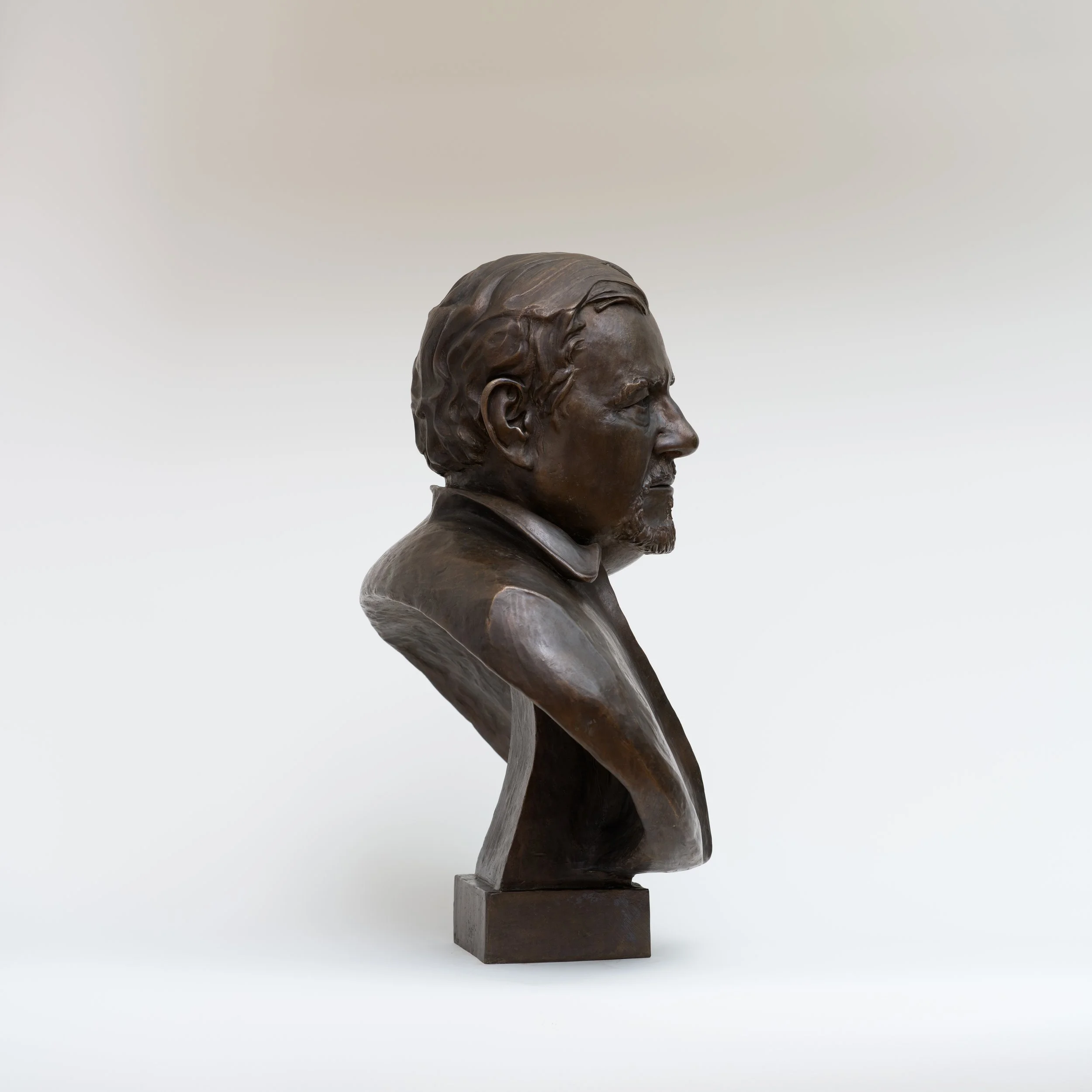 WILLIAM A. VAN ORSDEL Edition 2 Bronze 26 x 19 1/2 X 9" 2025