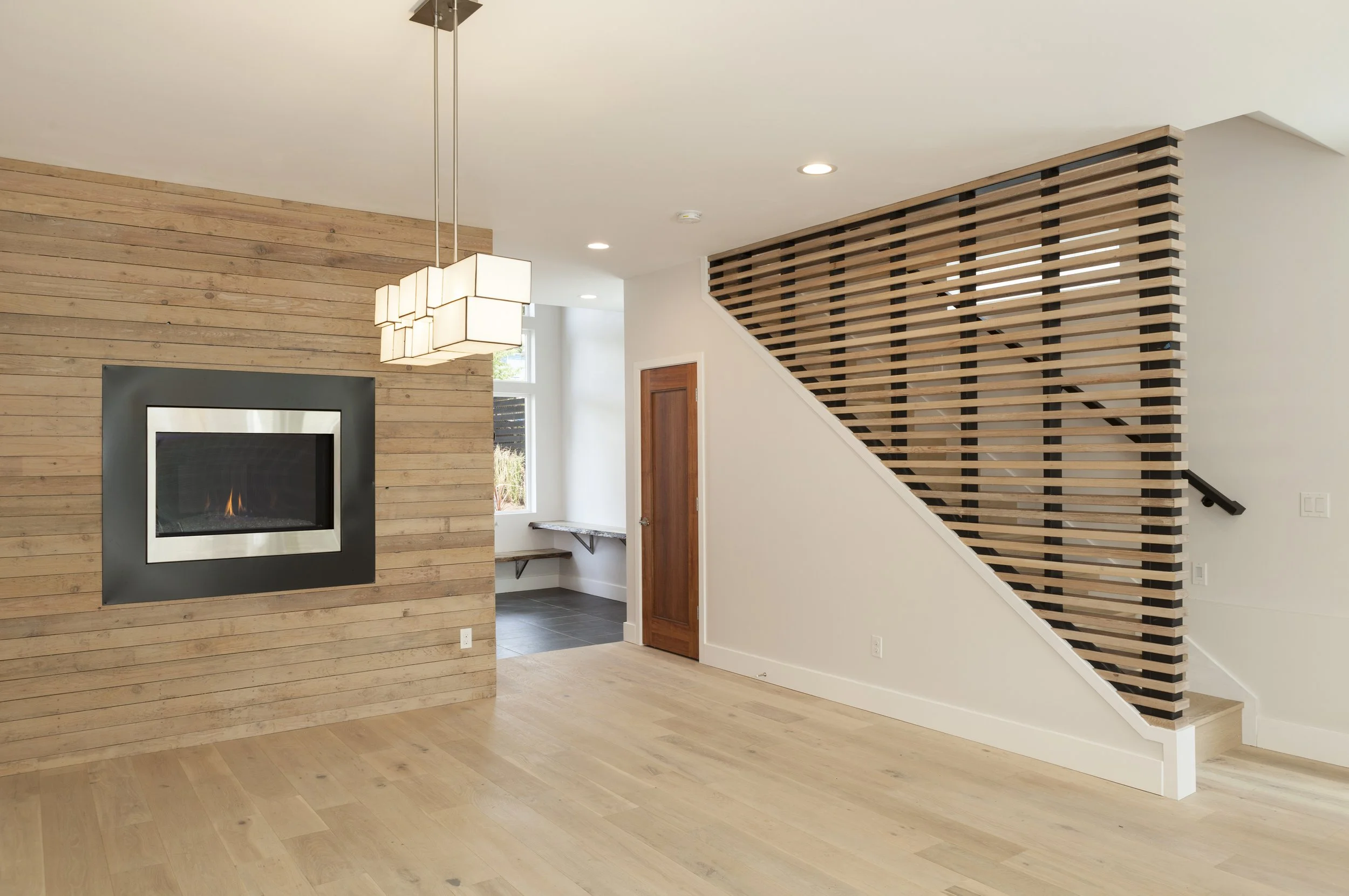 dining room 1-1.jpg