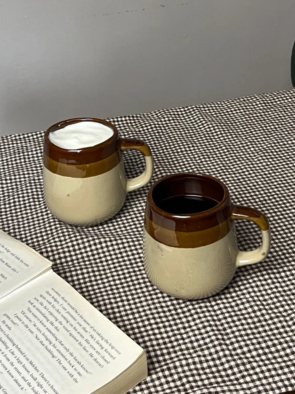 Vintage 60s-70s Glazed Mugs  Lazy Home