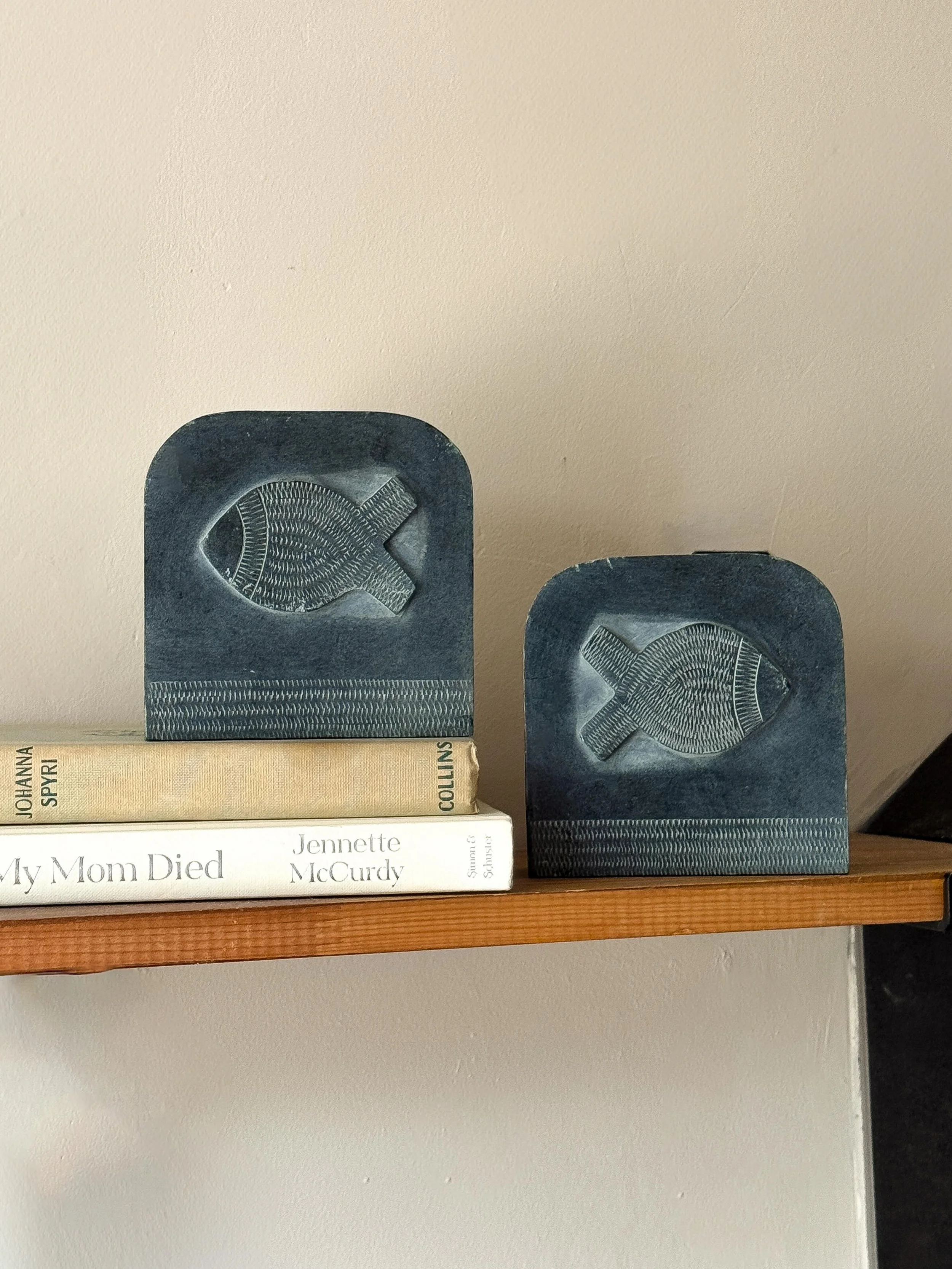 The latest Lazy Home newsletter is now live on Substack ✨

This week I&rsquo;m chatting about my newfound obsession with bookends, a very successful car boot trip, new pieces on the website and, of course, the Marketplace finds 🛍️

Read The Lazy Way