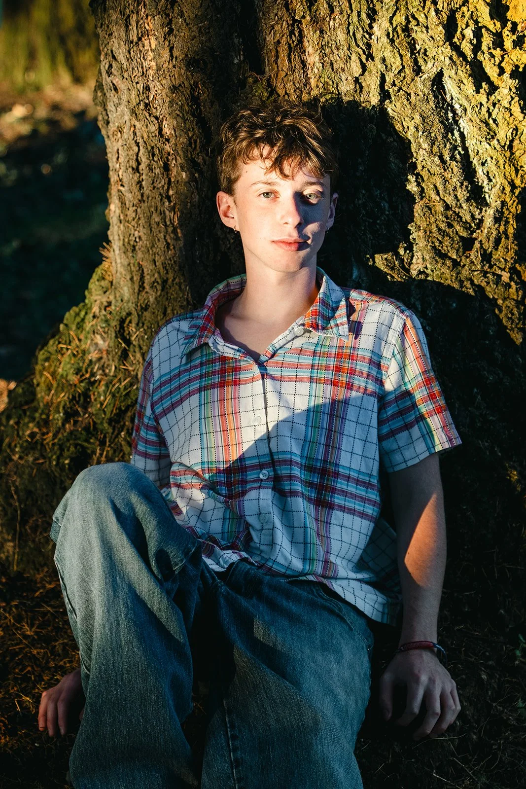 summer-golden-hour-high-school-senior-outdoor-sunlight-portland-oregon-tree.jpg