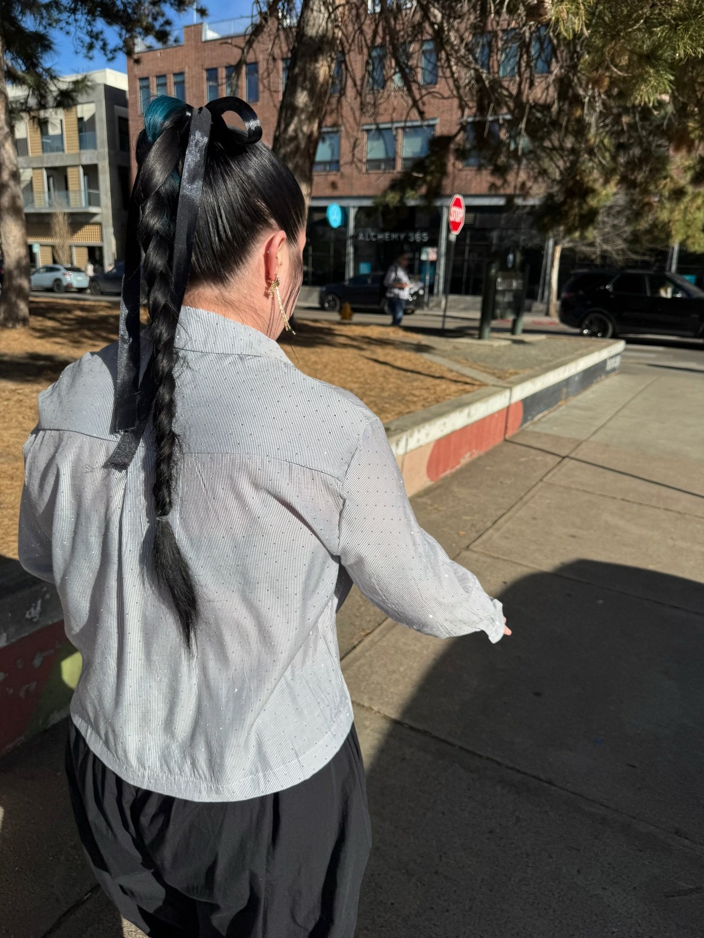 A little sparkle never hurt nobody ✨🥂

#nyeoutfit #sparklesparkle #shopsmall #denverfashion #nye