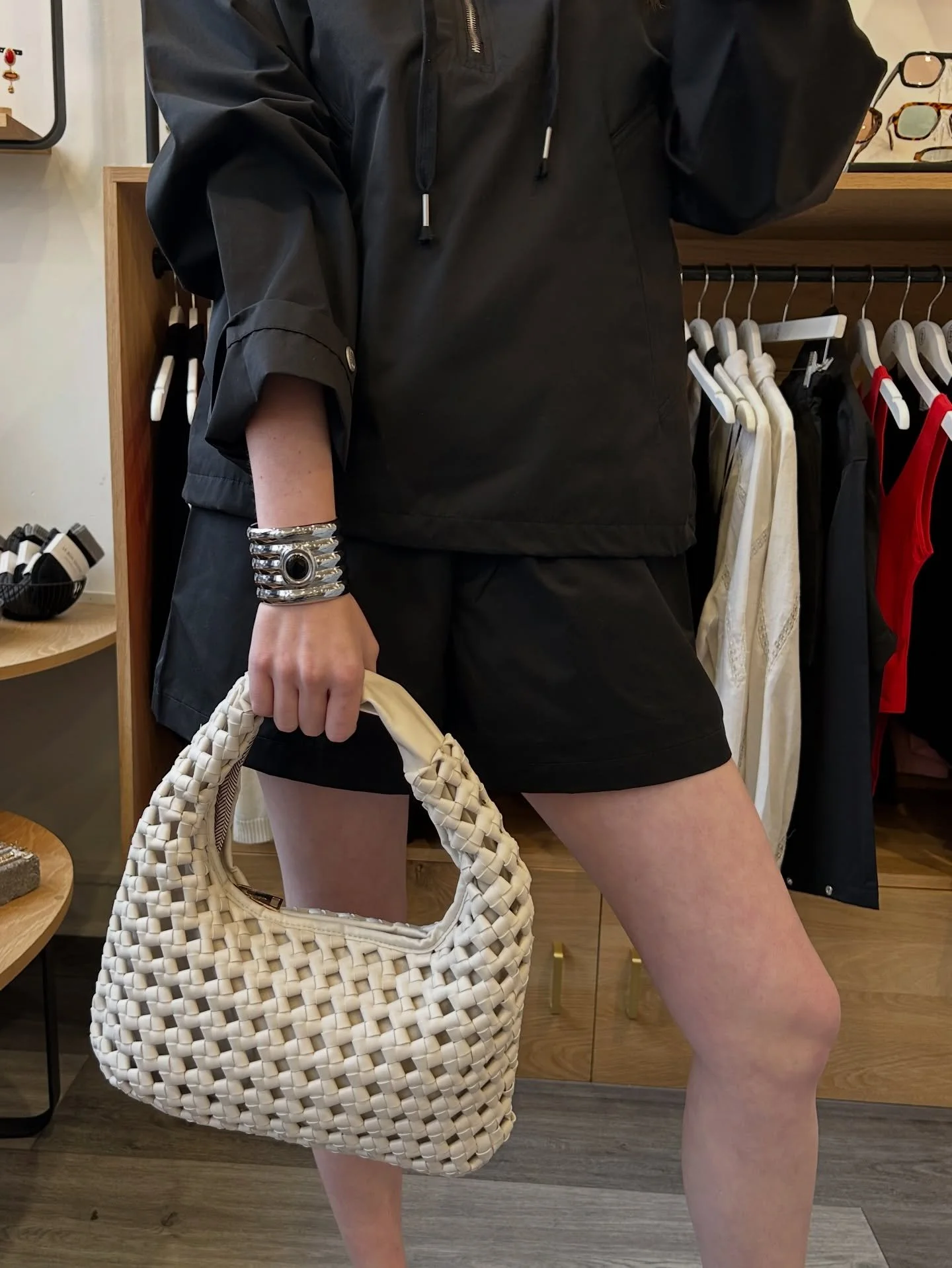 Wear whatever no matter the weather 🖤

#shopsmall #denvercolorado #denvershopping