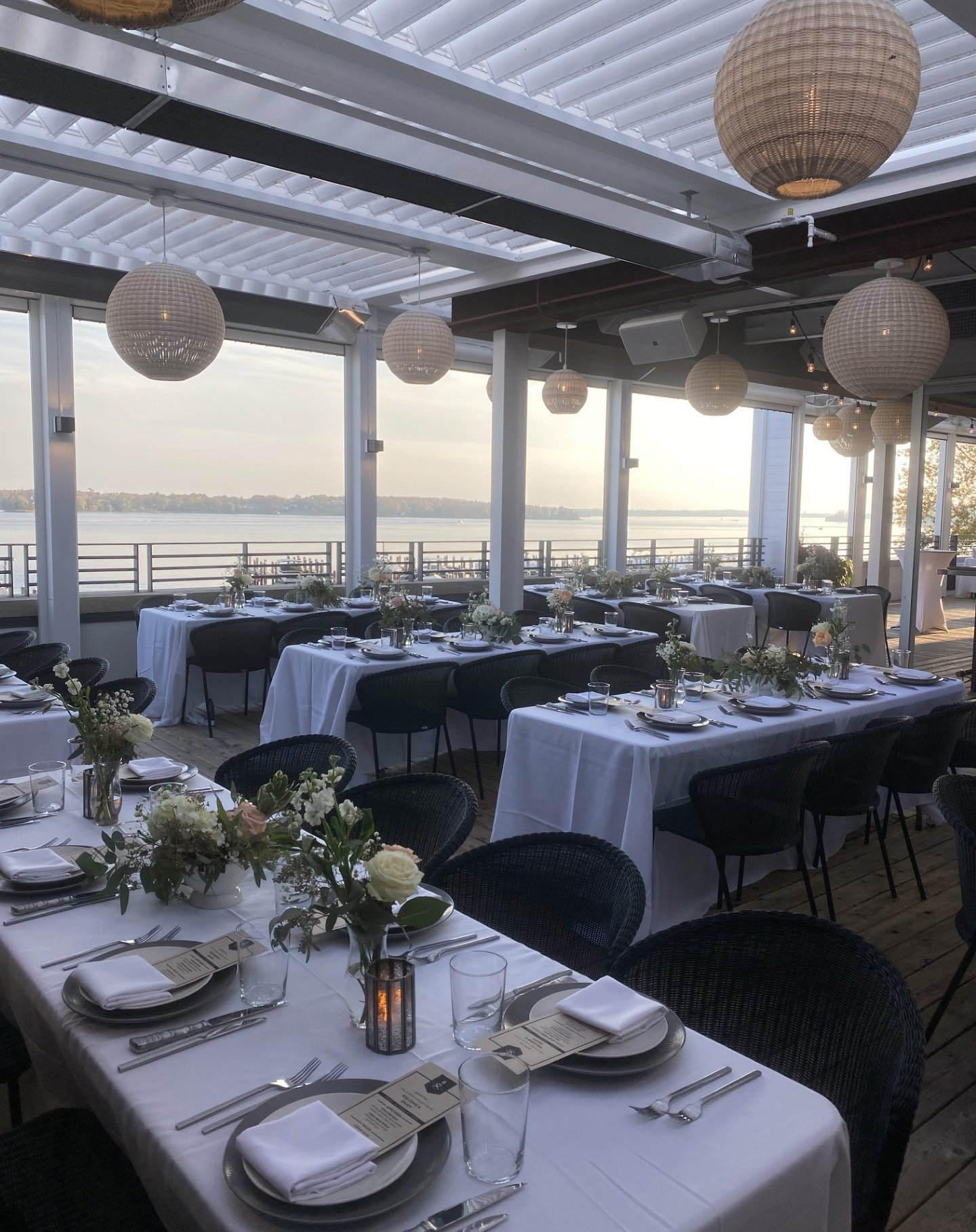 It'll be summer before you know it! Whatever your reason to party&hellip; you will be sure to wow your guests with access to the only Rooftop on Lake Minnetonka. Features a private bar, and breathtaking views of Lake Minnetonka.

Everything you love 