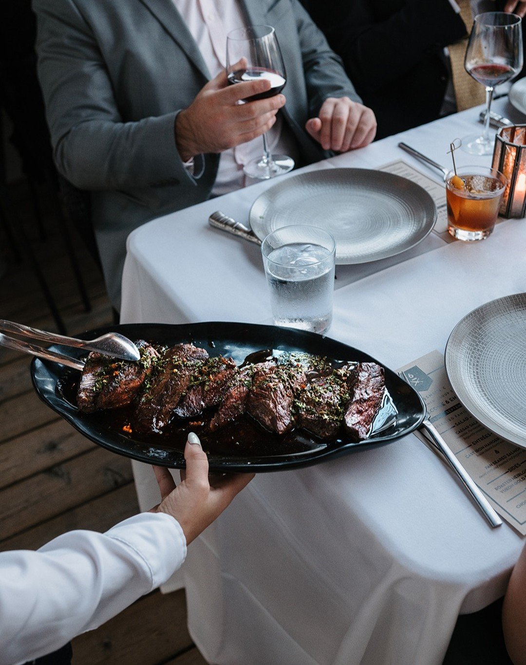 Did you know we have our famous Chimichurri Hanger Steak on the private dining menu? 👀
Follow the link in our bio for more information!

Image Credit: @ellengustafsonphoto