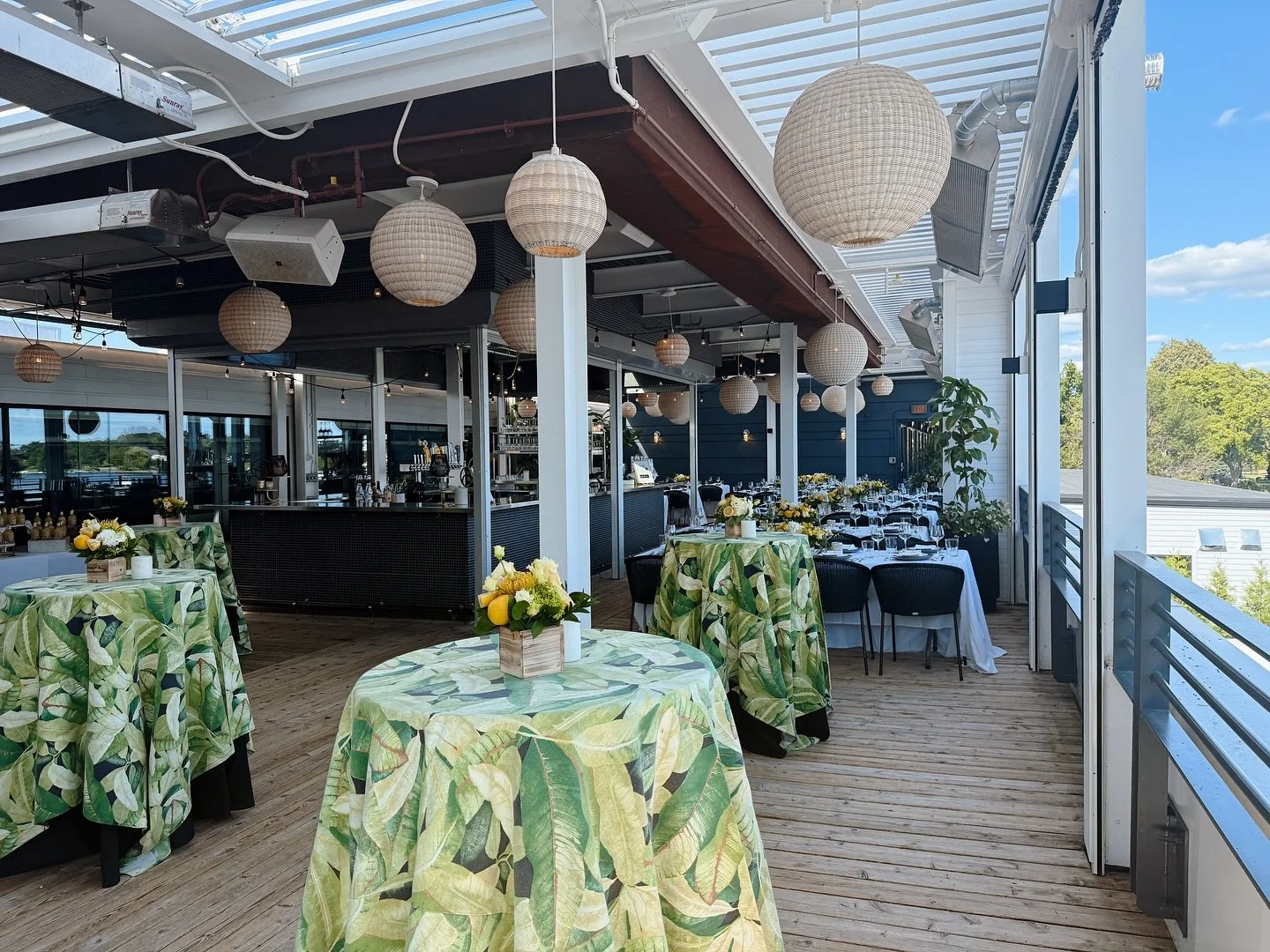 When life gives you lemons&hellip; throw a party. 💛 From citrusy sips to bright bites, this lemon-themed event was all zest.