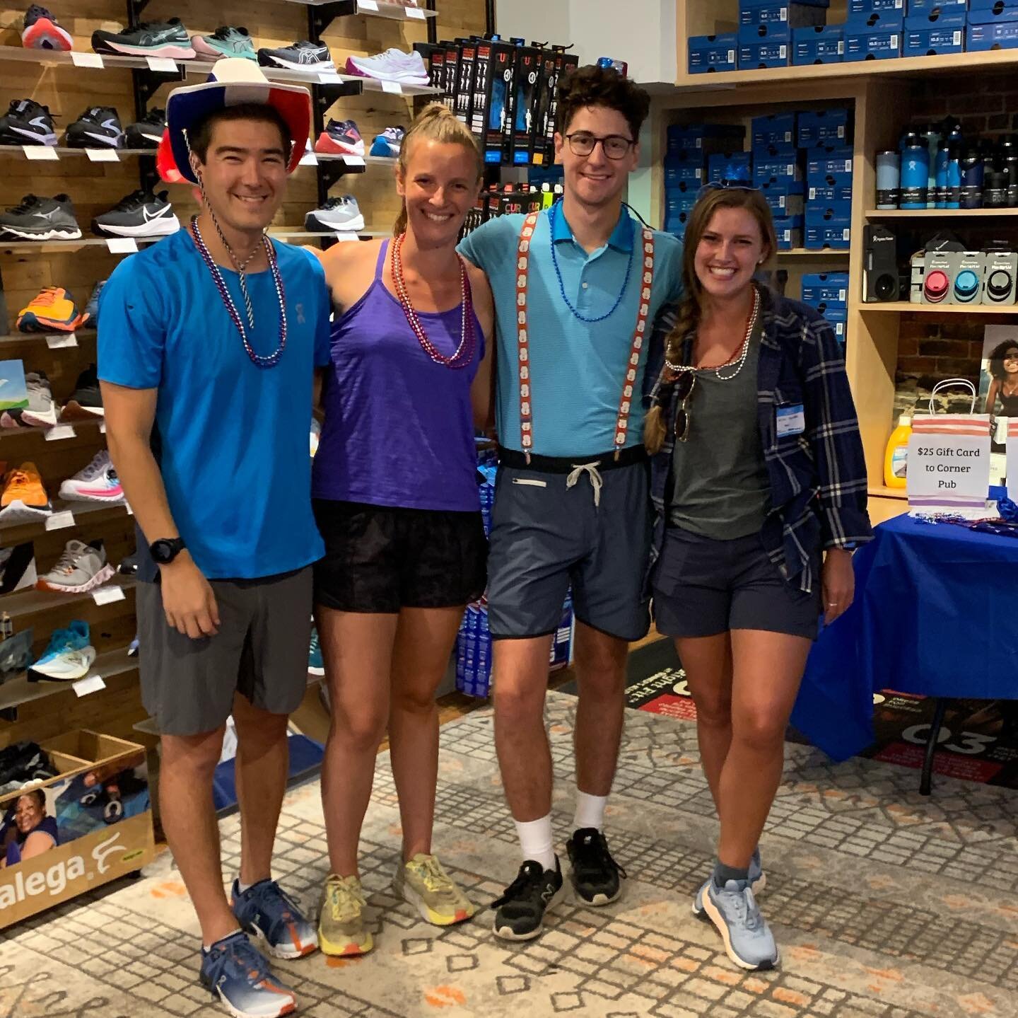 😊 Thank you to everyone who came to Run Club last night to support Nicole&rsquo;s Chicago Marathon fundraising efforts for the nonprofit Bottom Line!

🙏 A big thank you for the donations from: @runnersalley, @goatbarnh, @stonewallkitchen, and @corn