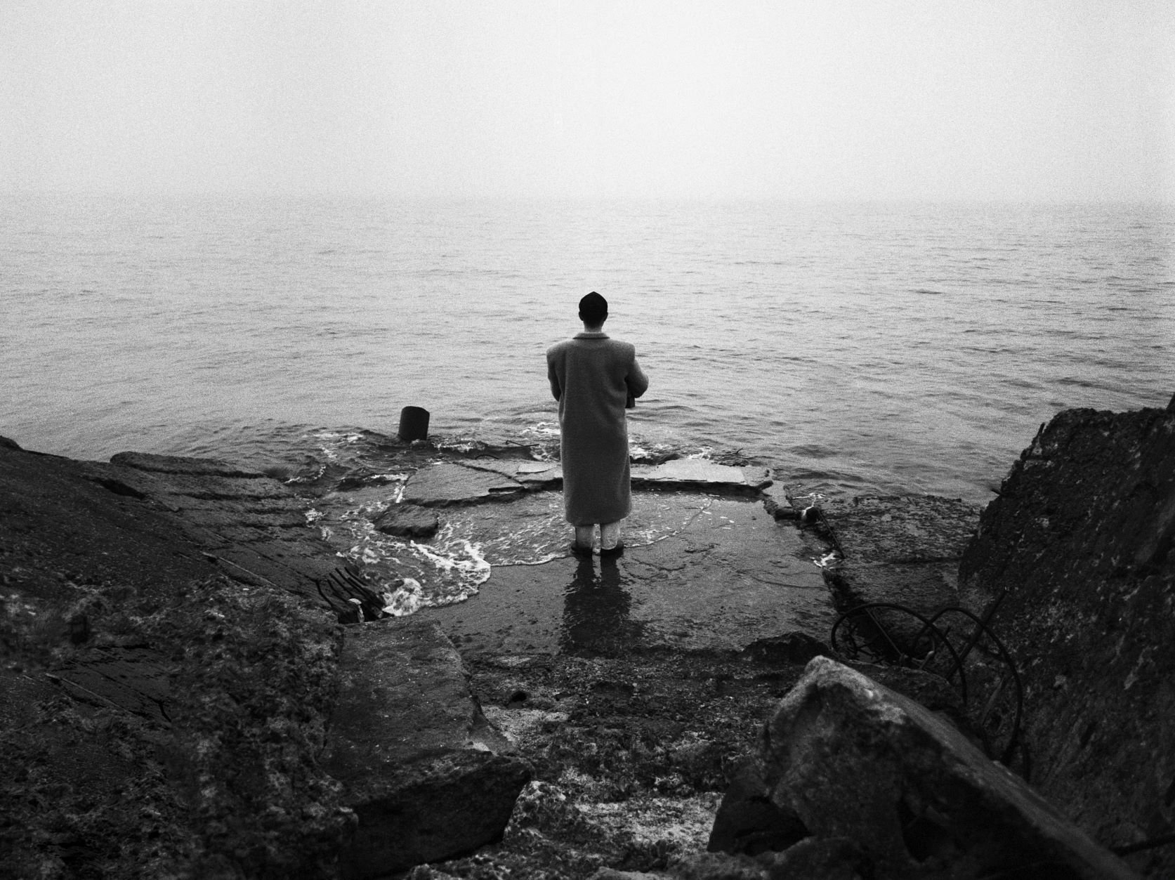 Wanderer Above the Sea
