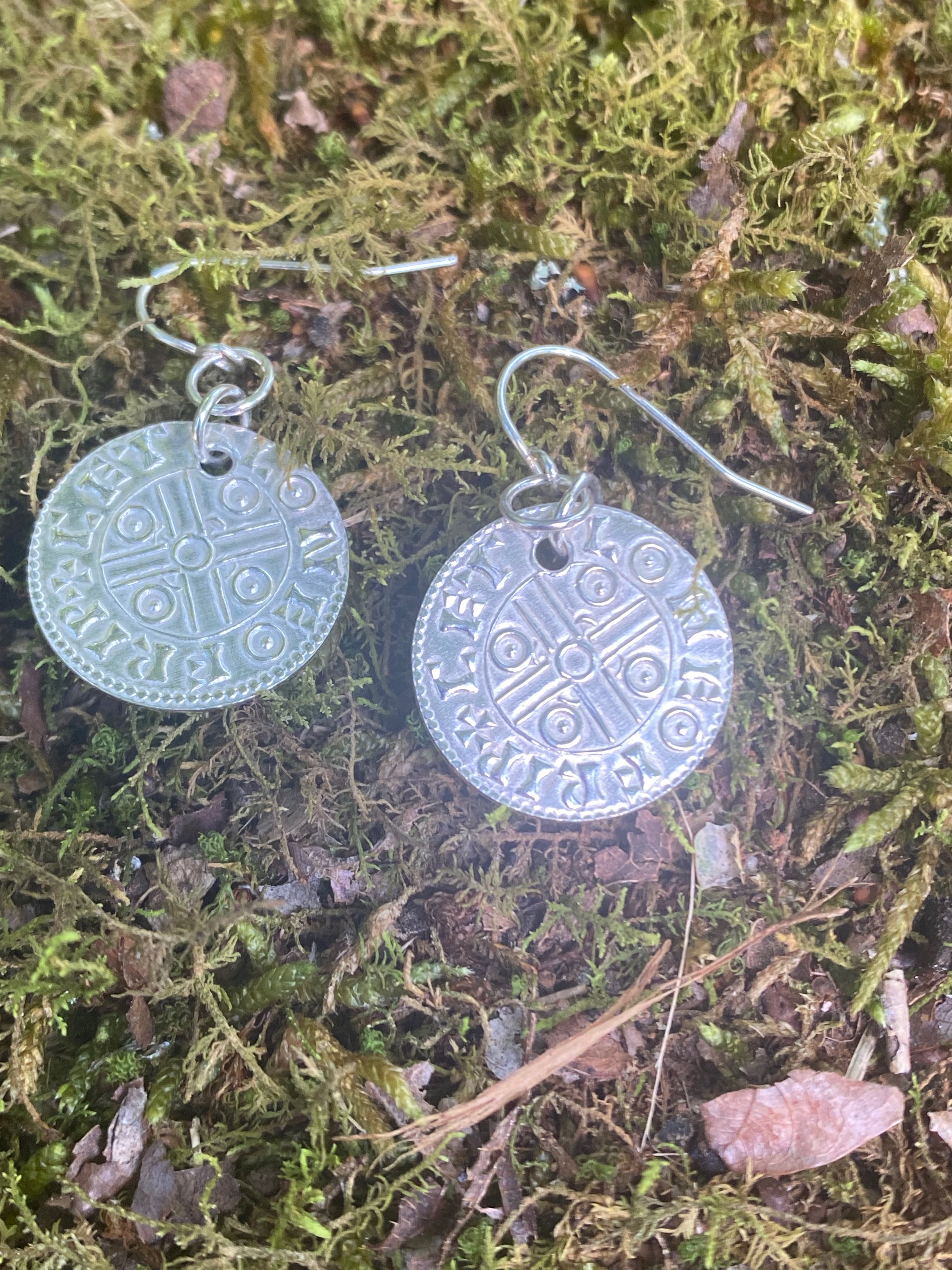 Cnut Earrings.jpeg