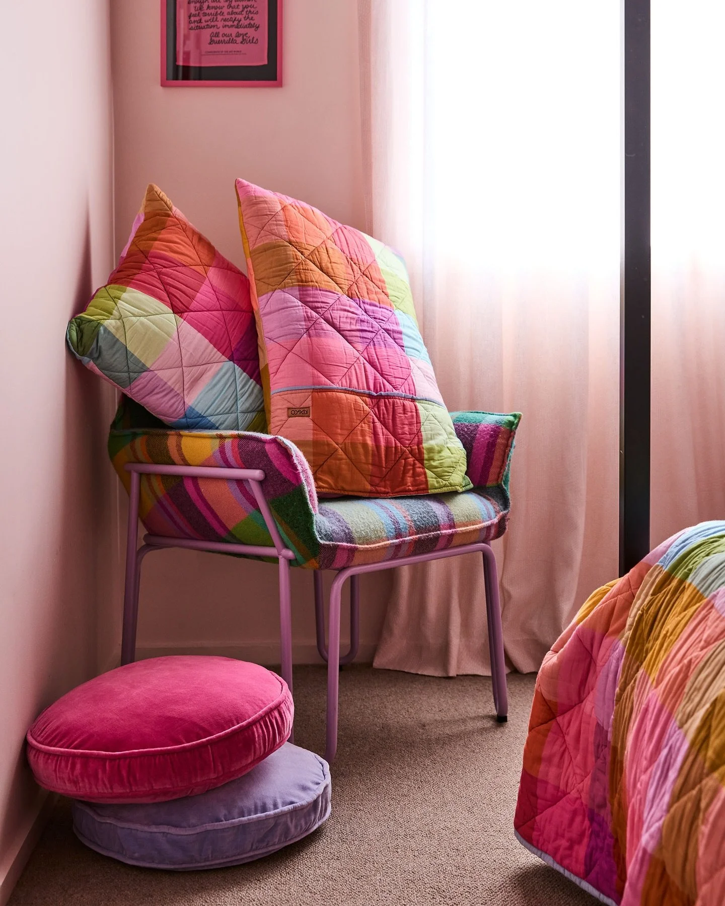 031225: Tartan on Tartan!
.
Here&rsquo;s a favourite rainbow hued corner of my bedroom from the recent visit by @kipandco for their Between The Sheets series. They messaged me to let me know that the gorgeous Ponza Tartan quilted bedspread that featu