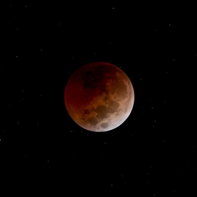 Total Lunar Eclipse, November 8, 2022

#totallunareclipse2022
