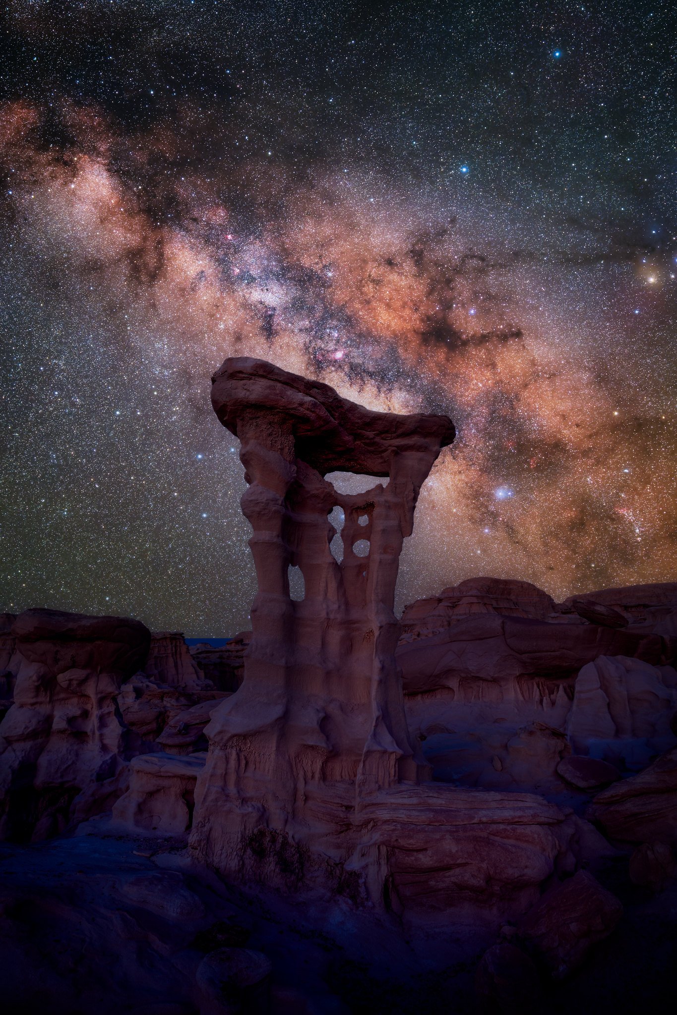 Alien Throne