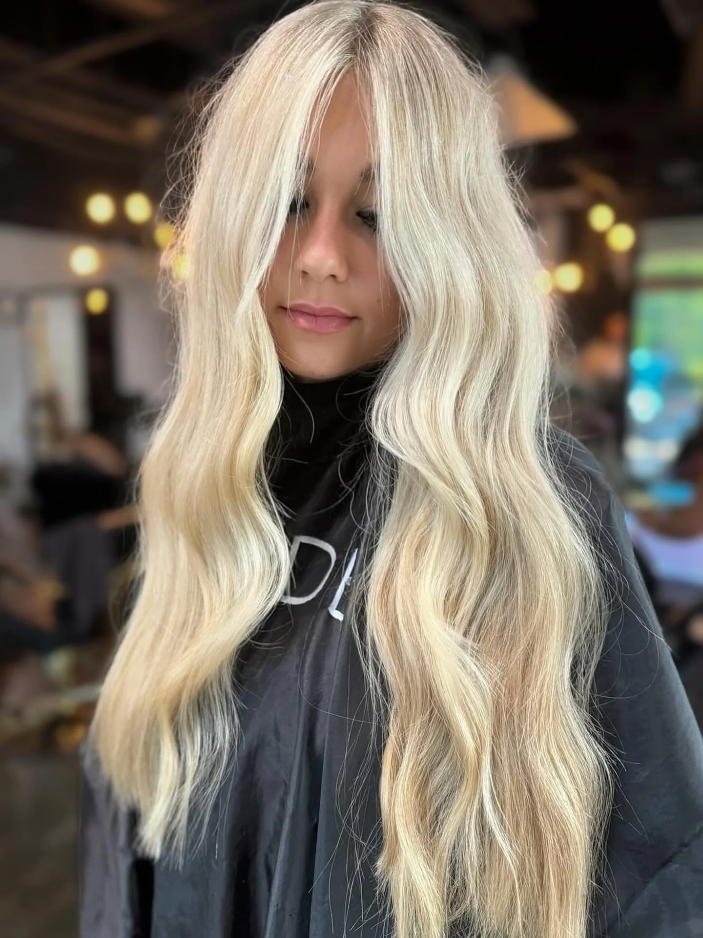 Bright blonde✨🤍

Hair by @hairbyhazeljane 

#BLONDEFayetteville #FayettevilleStyle #FayettevilleSalon #FayettevilleSalon #nwastylist