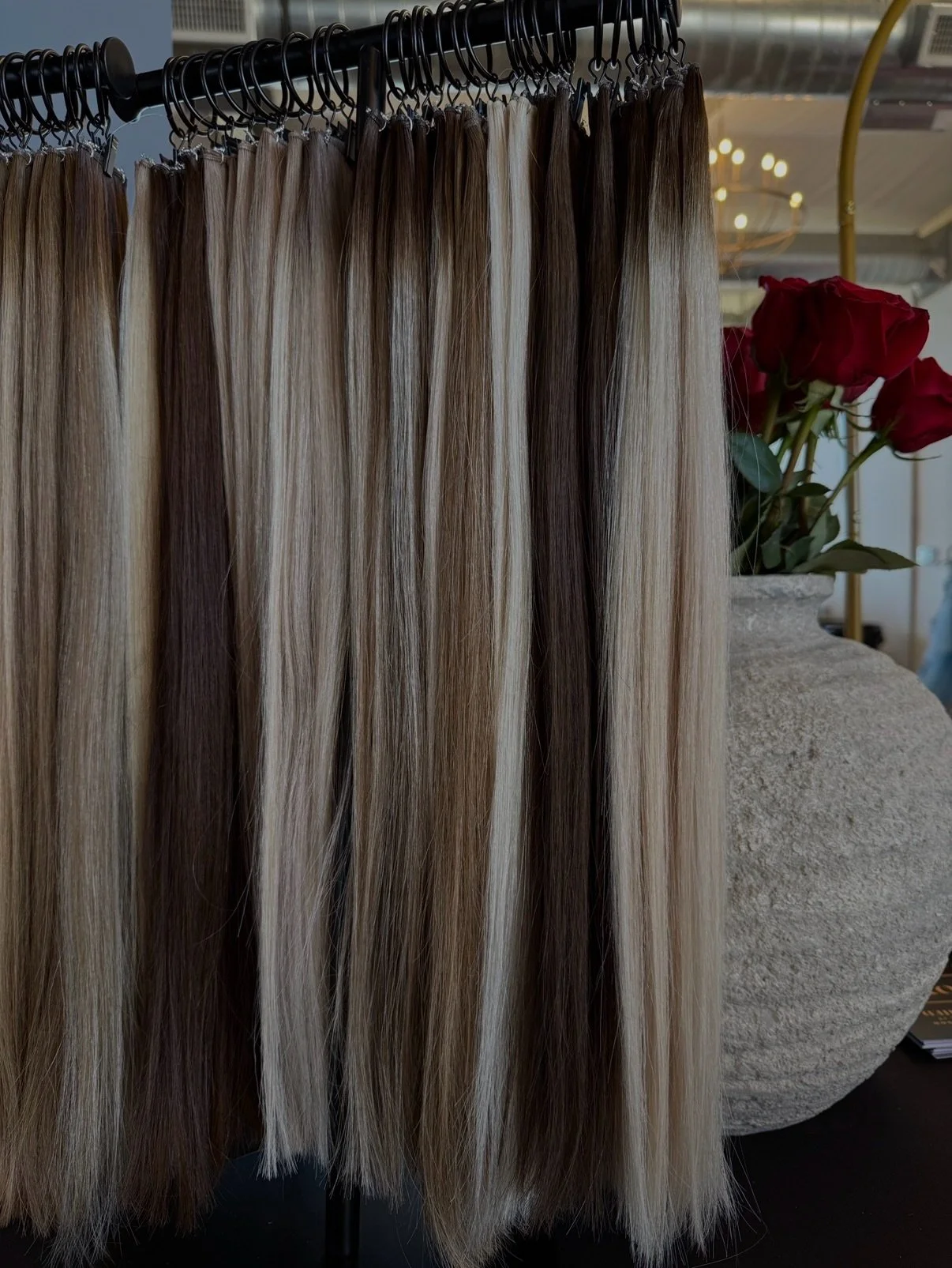 ✨Redressed x Blonde

✨We were honored to be part of an event that celebrates style, confidence, and community. 

✨Our focus? Not bigger. Not louder.

✨Just healthier.
✨Glossier.
✨More polished.

✨Formal hair should elevate the look not compete with i