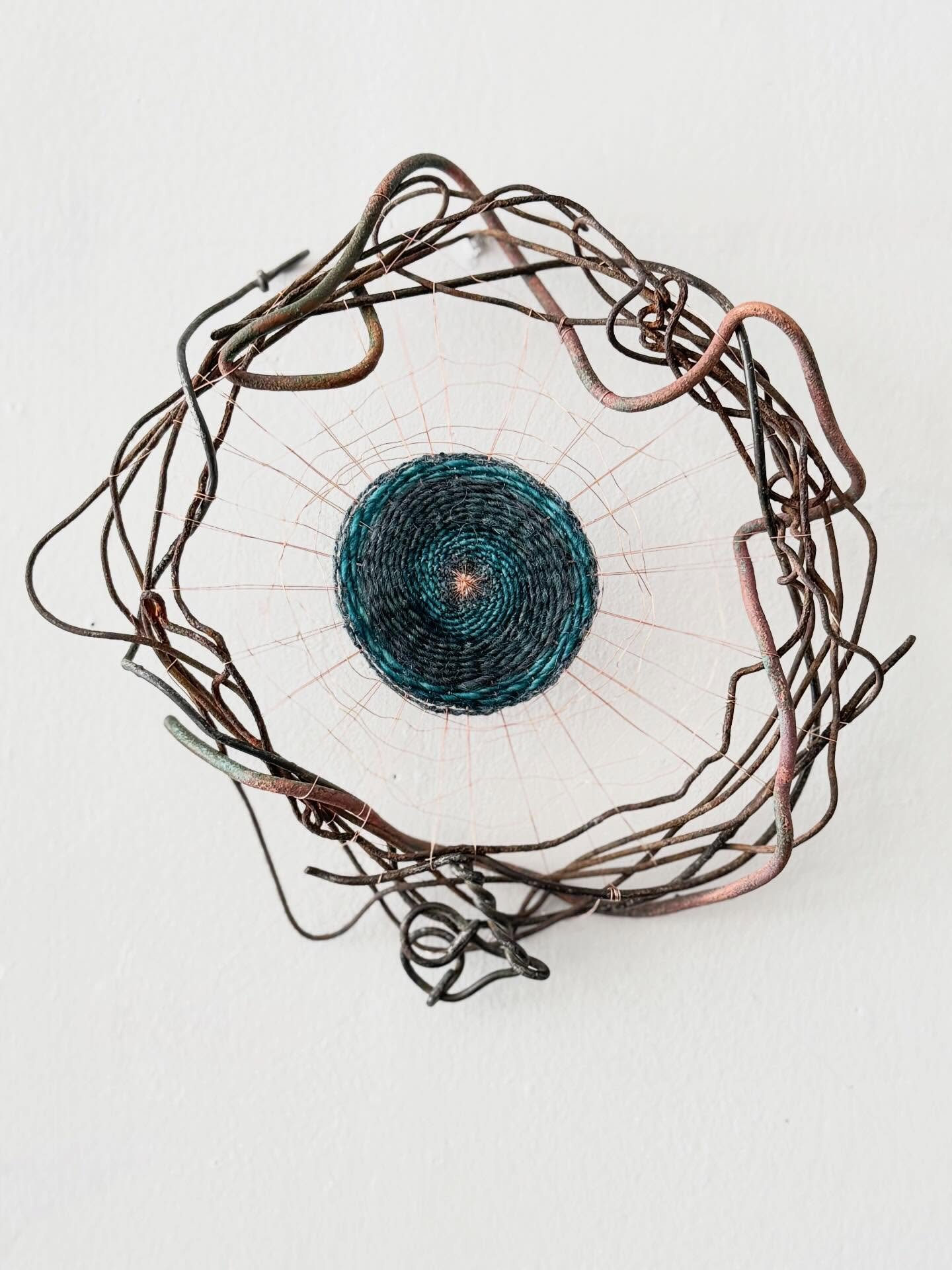 &lsquo;Cobweb&rsquo;

It was inevitable that during @interwoven.artist.residency in a week among weavers I would be thinking about the masterful craft of the spider. 🕷️ The delicacy and intricacies of cobwebs are fascinating. This web, made from fou