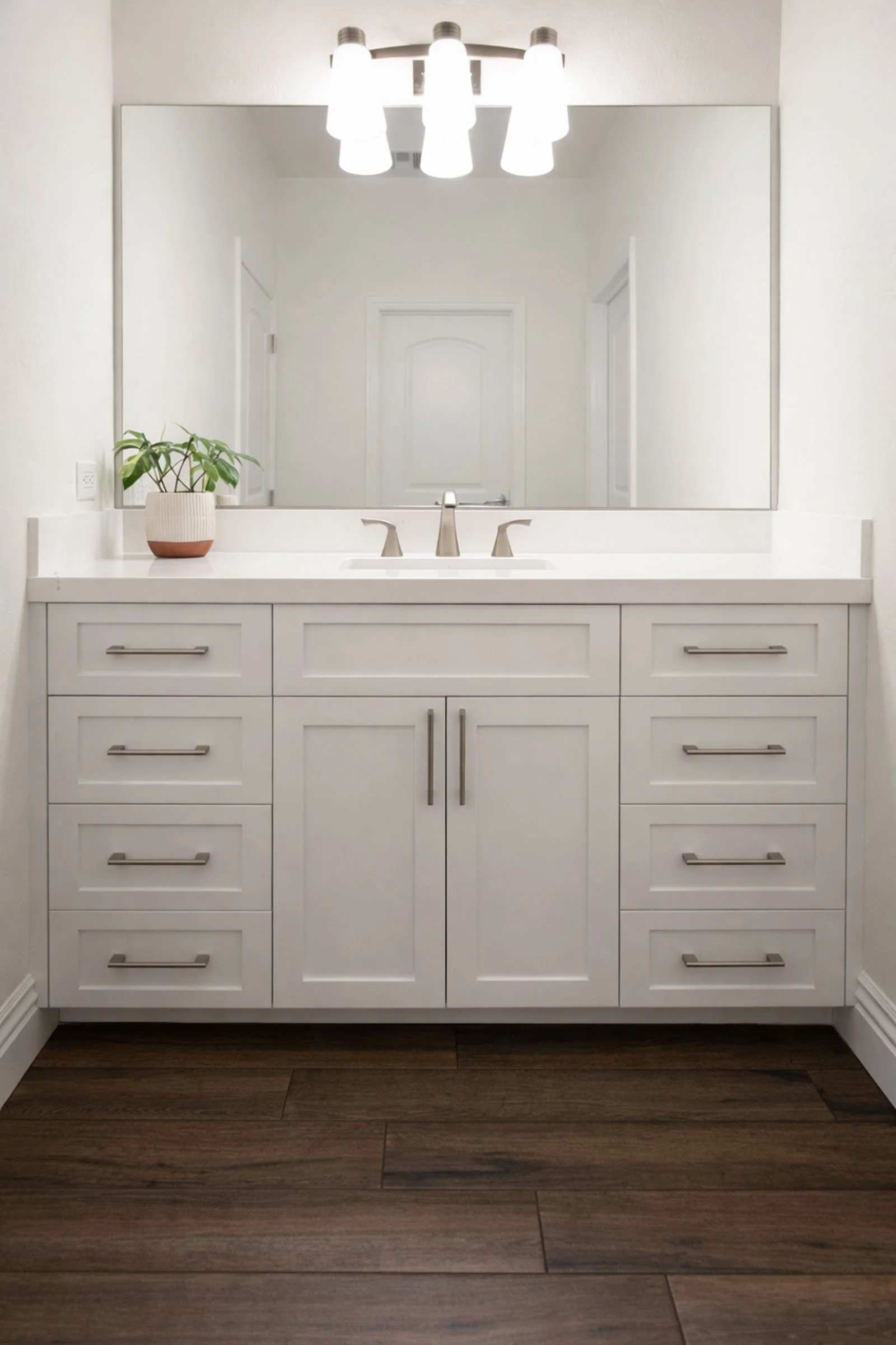 custom-bathroom-vanity-white-shaker-cabinets-double-sink-tehachapi-ca.jpg