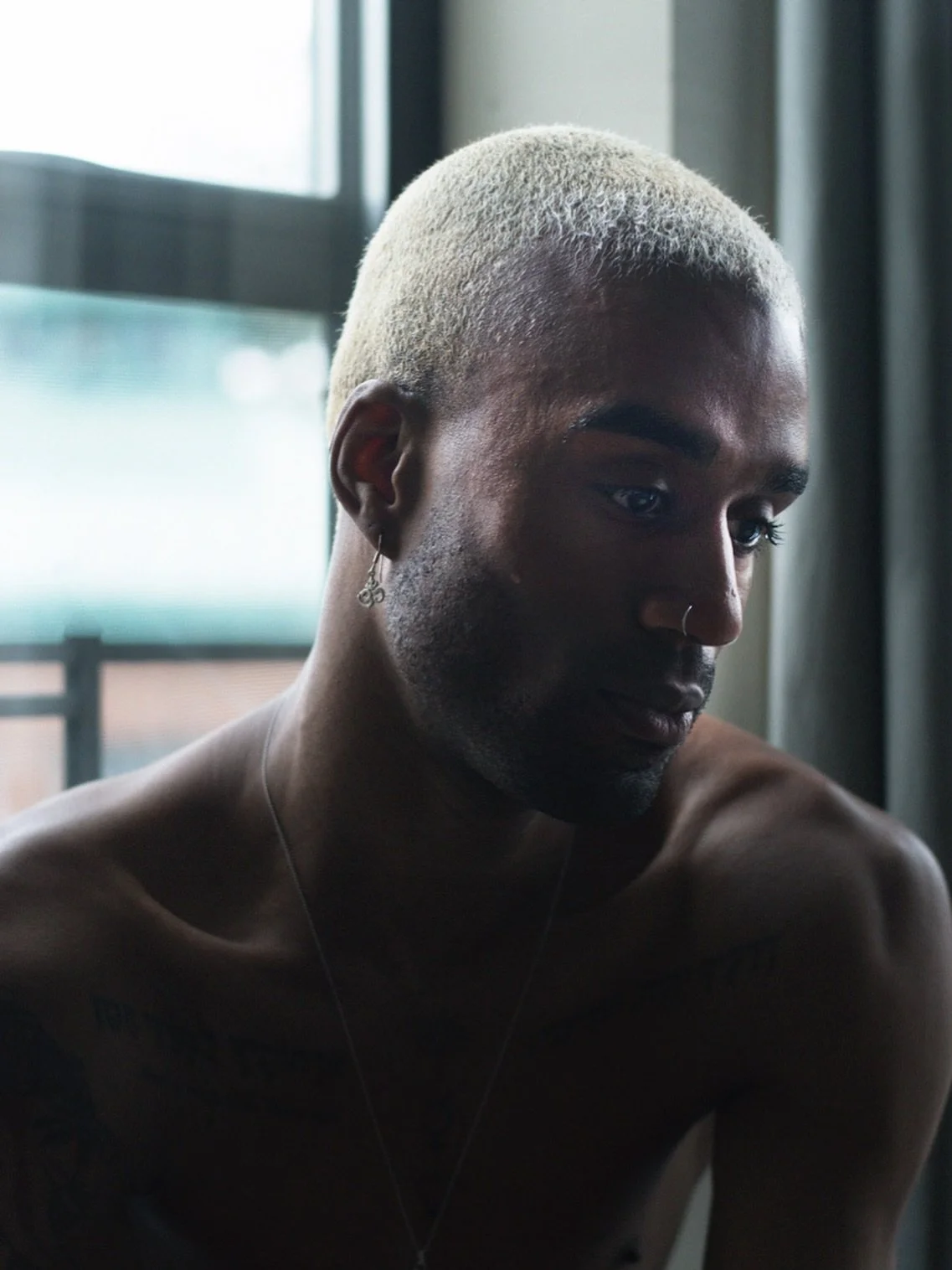 Anthony. 

@mako.culture 
@francoiscastelain 

#dancer #artportrait #nyc