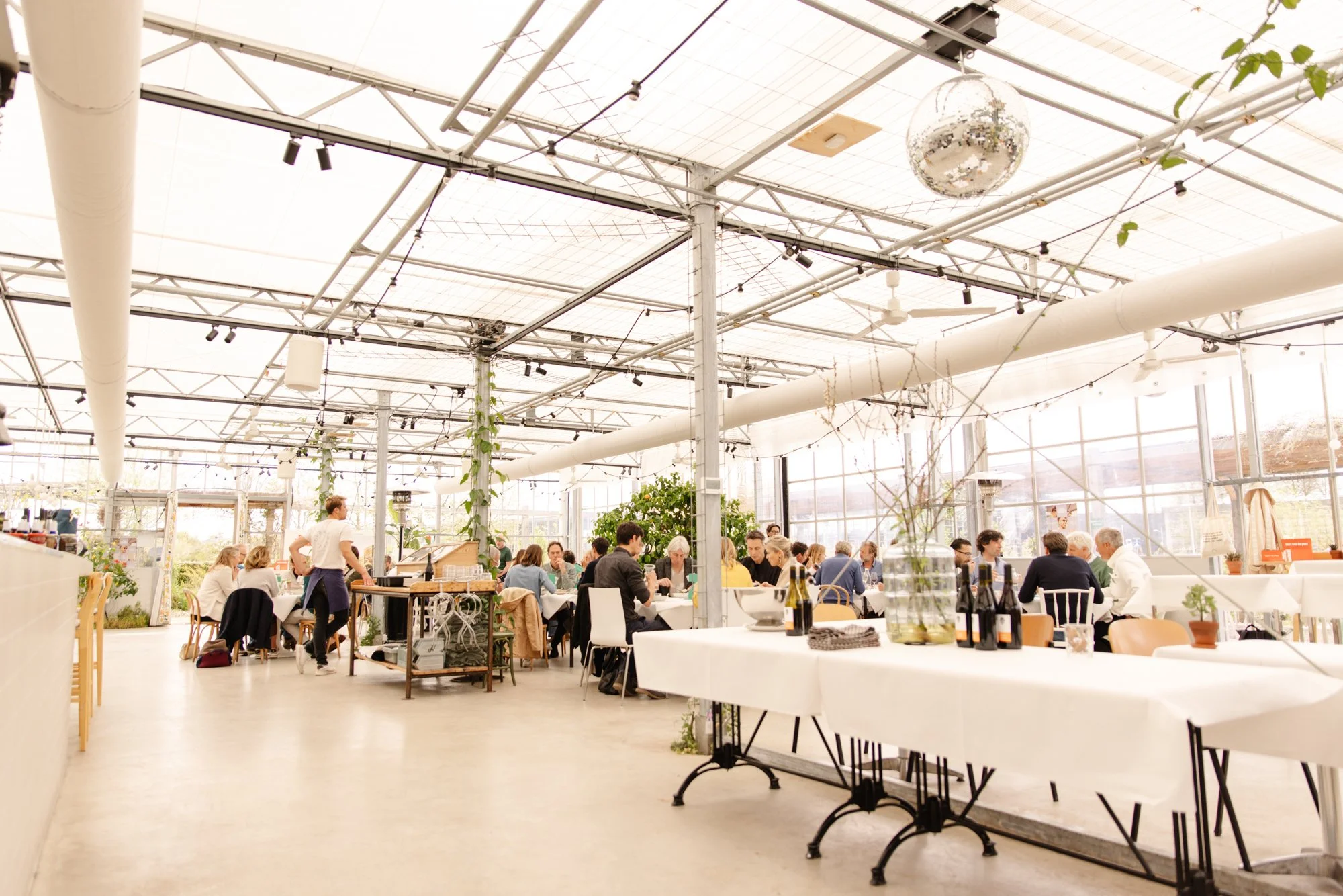 SpringEvent_TheSchoolforMoralAmbition_AnoukvanKalmthout_Lowres_183.jpg