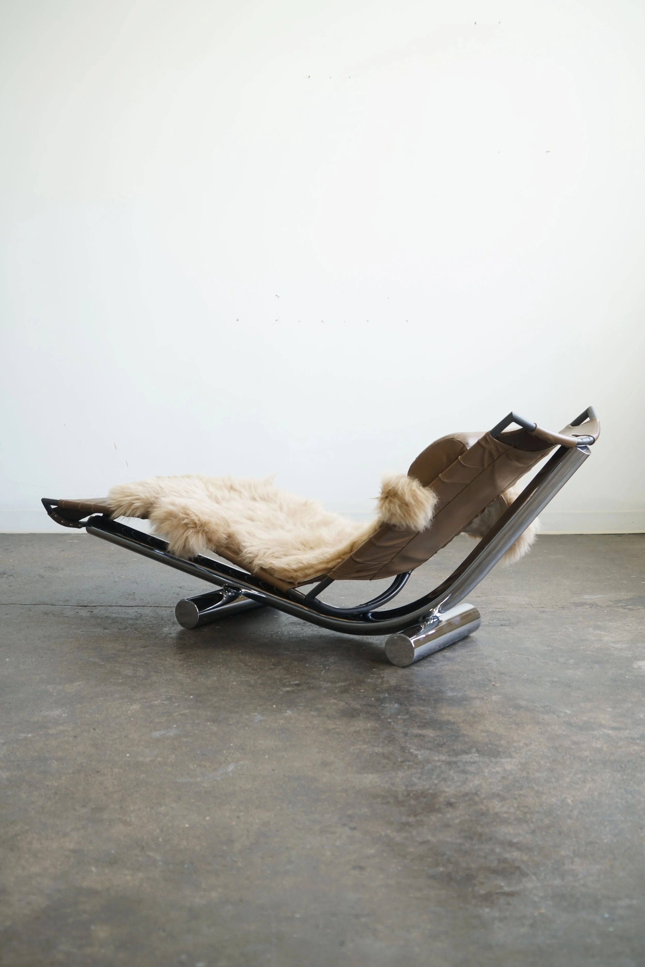 tuttle_chariot_lounge_7.jpg