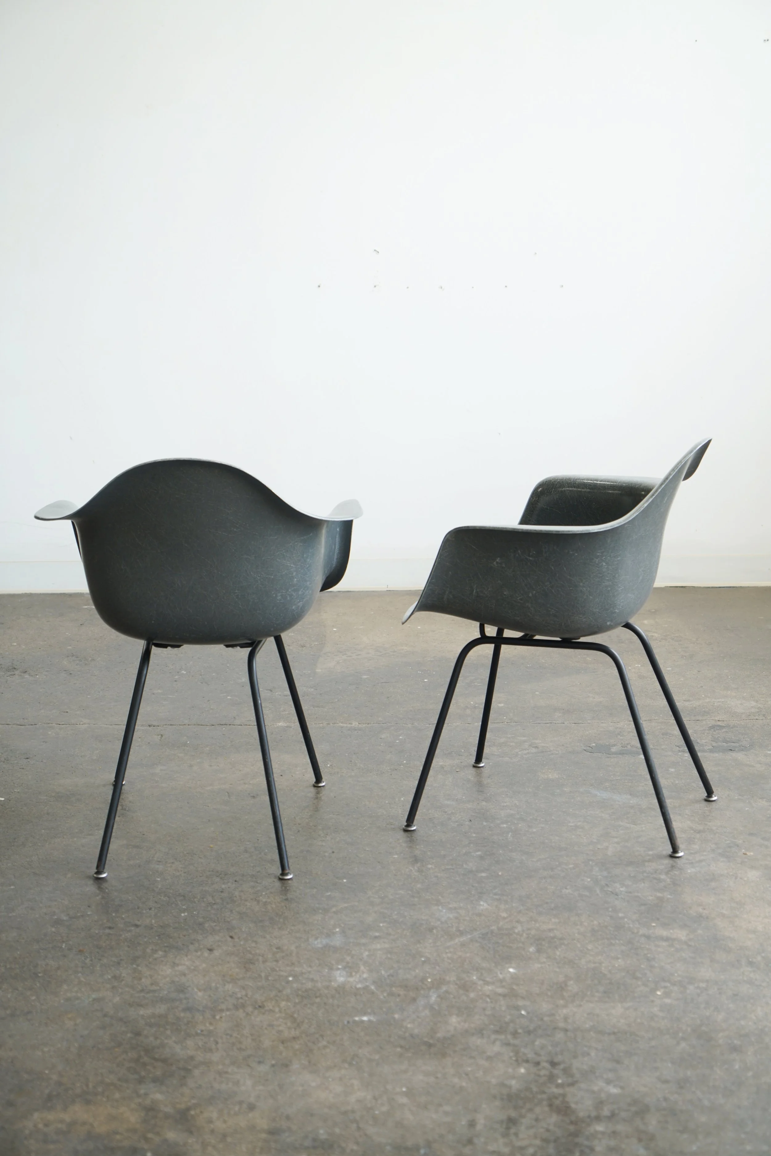 eames_grey_DAX_6.jpg