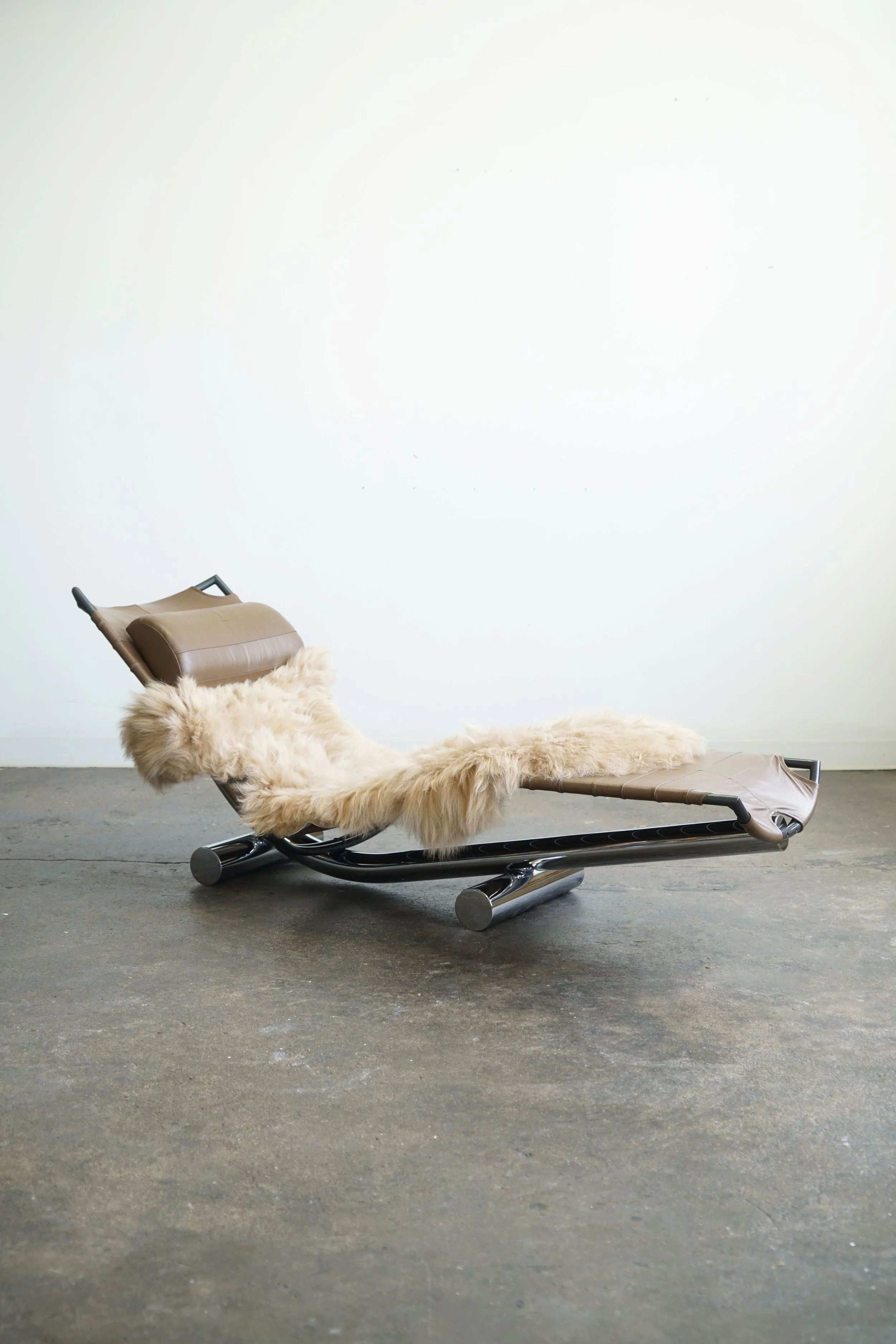tuttle_chariot_lounge_12.jpg