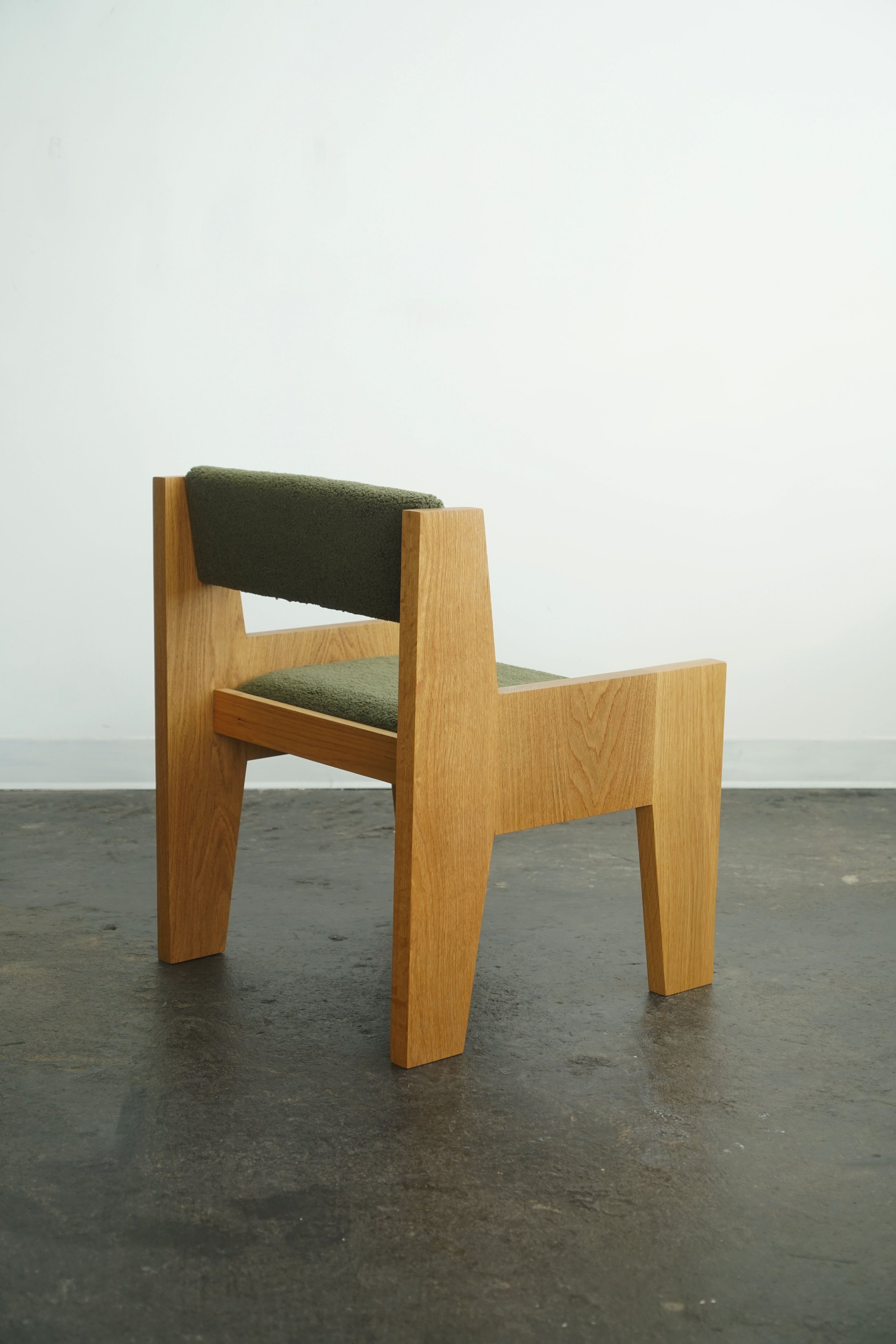 whiteoak_green_chair_8.jpg