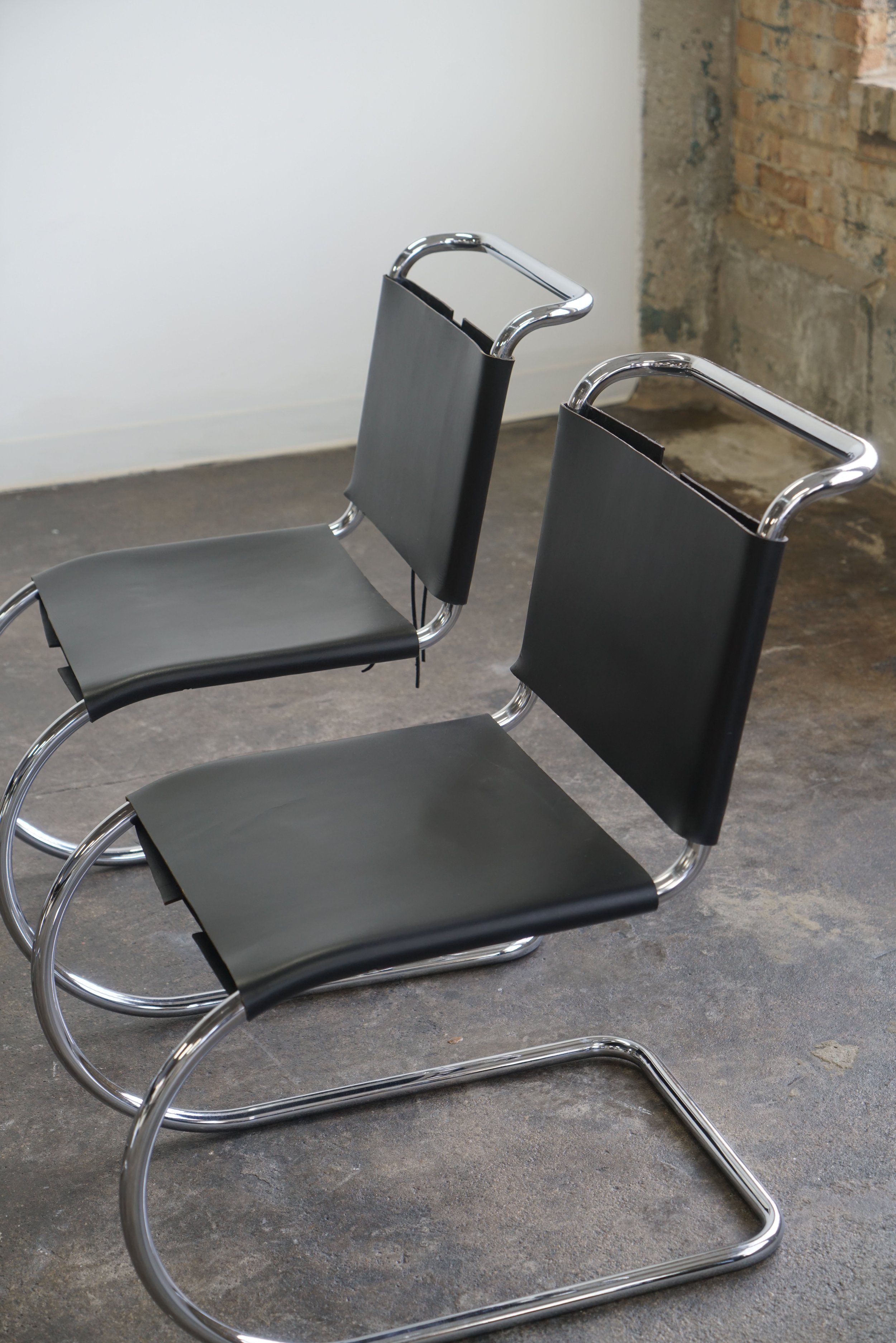 mr10_chairs_7.jpg