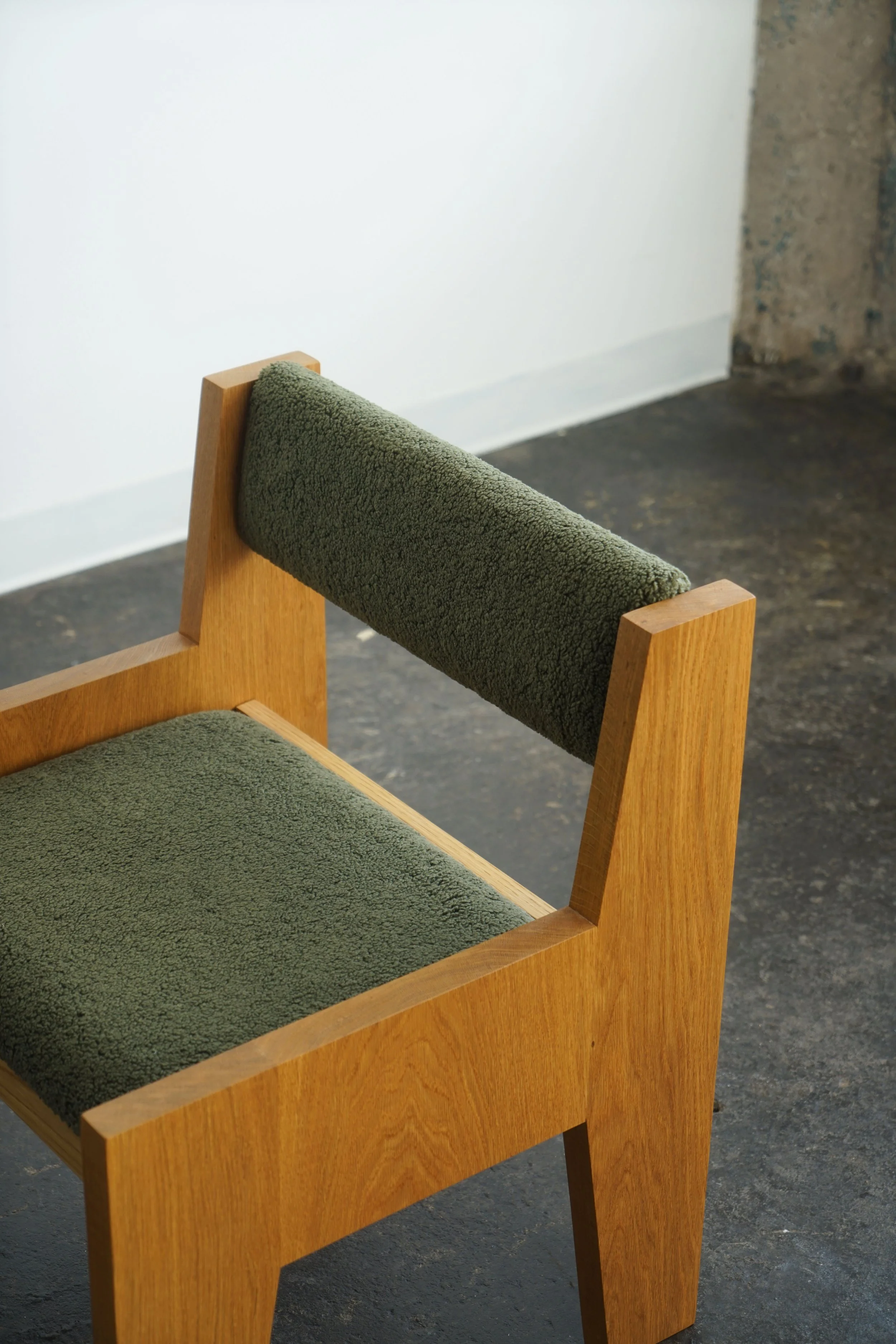 whiteoak_green_chair_4.jpg
