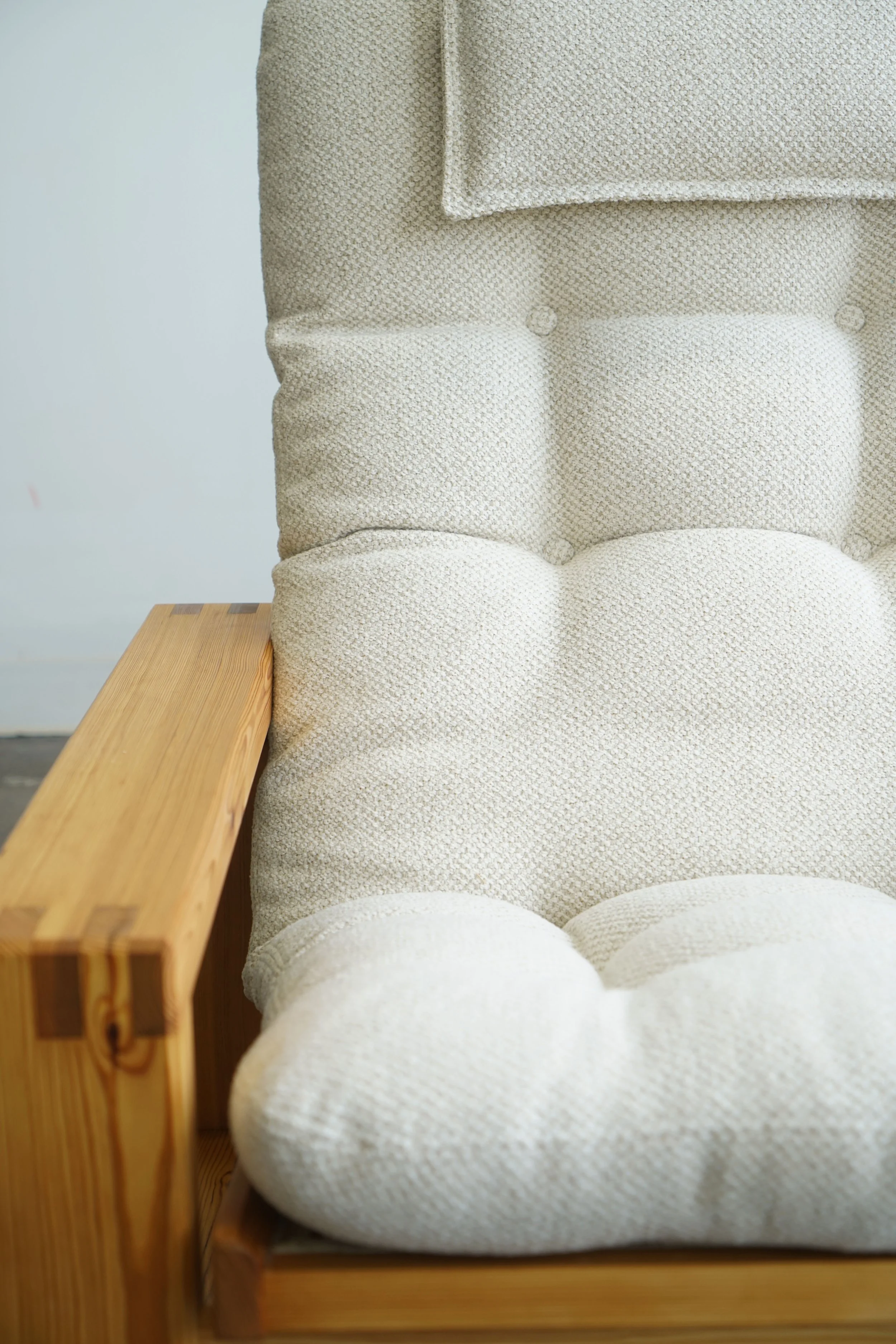 ekstrom_pine_lounge_3.jpg