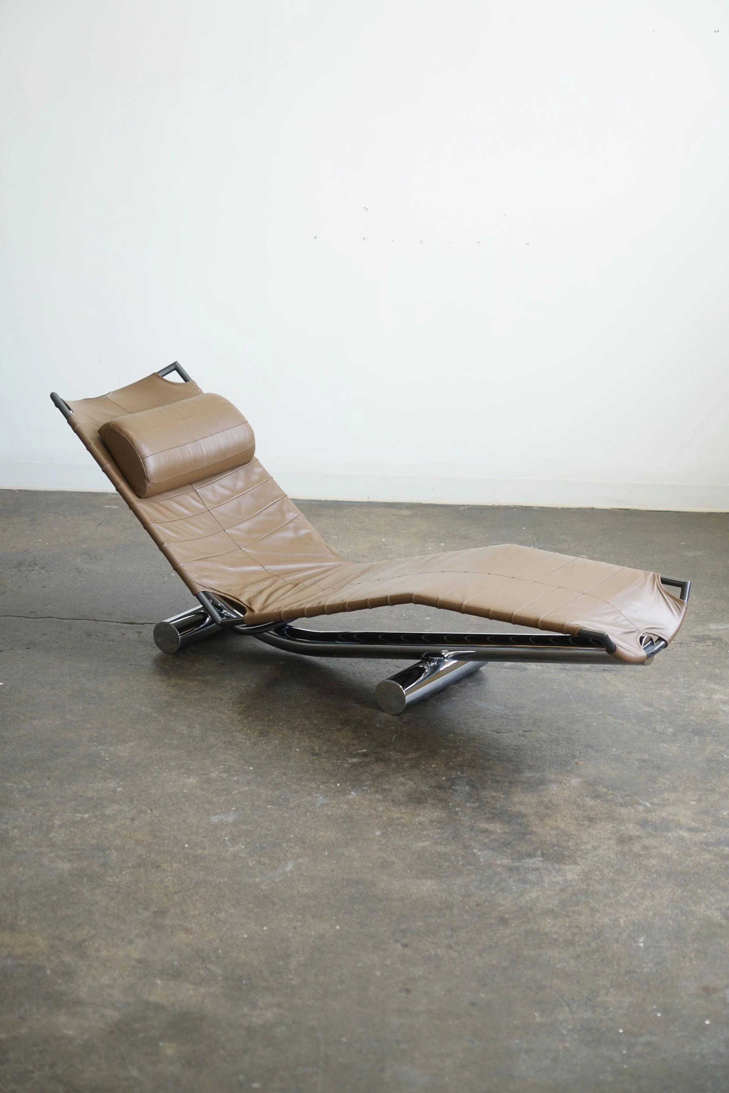 tuttle_chariot_lounge_14.jpg