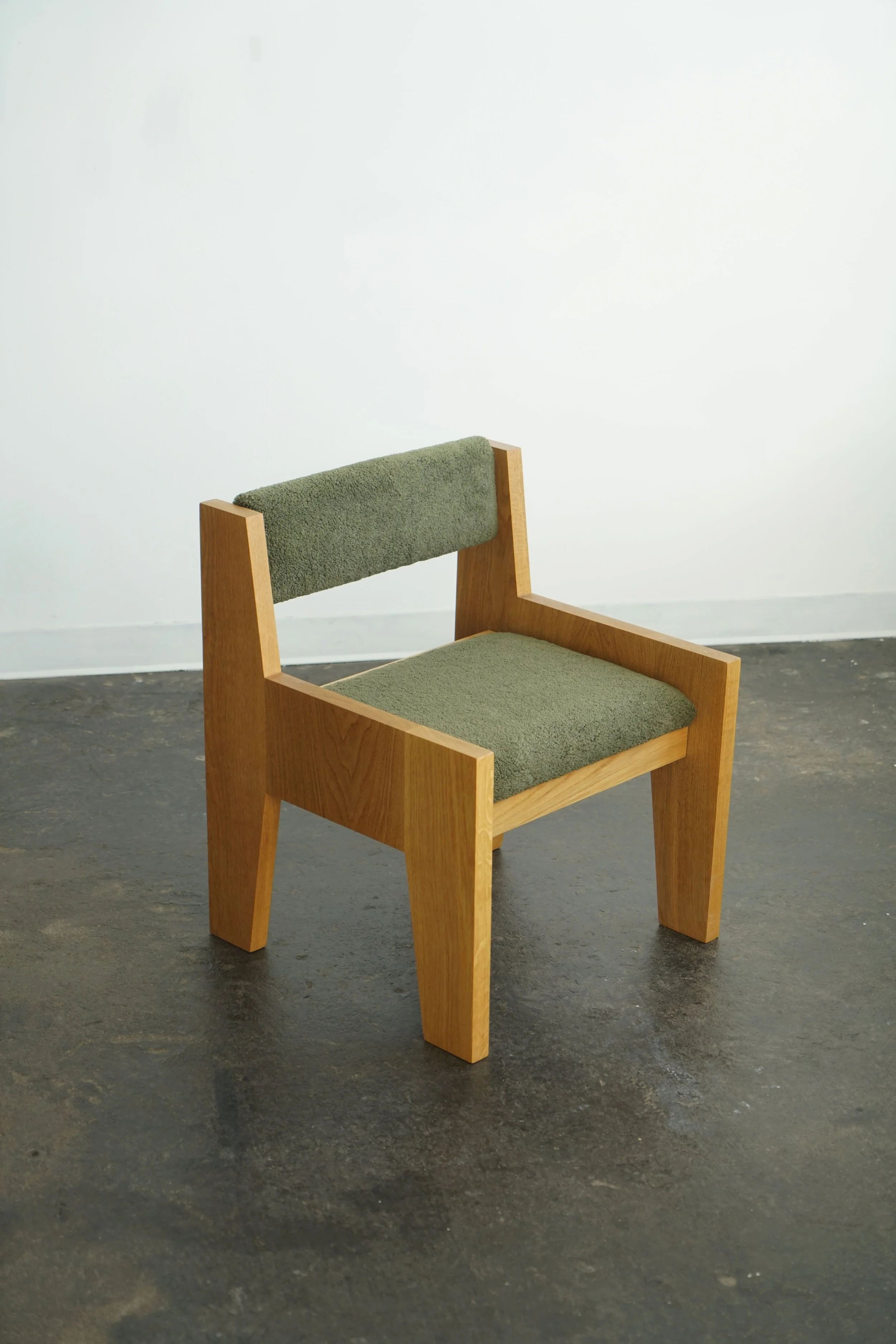 whiteoak_green_chair_10.jpg