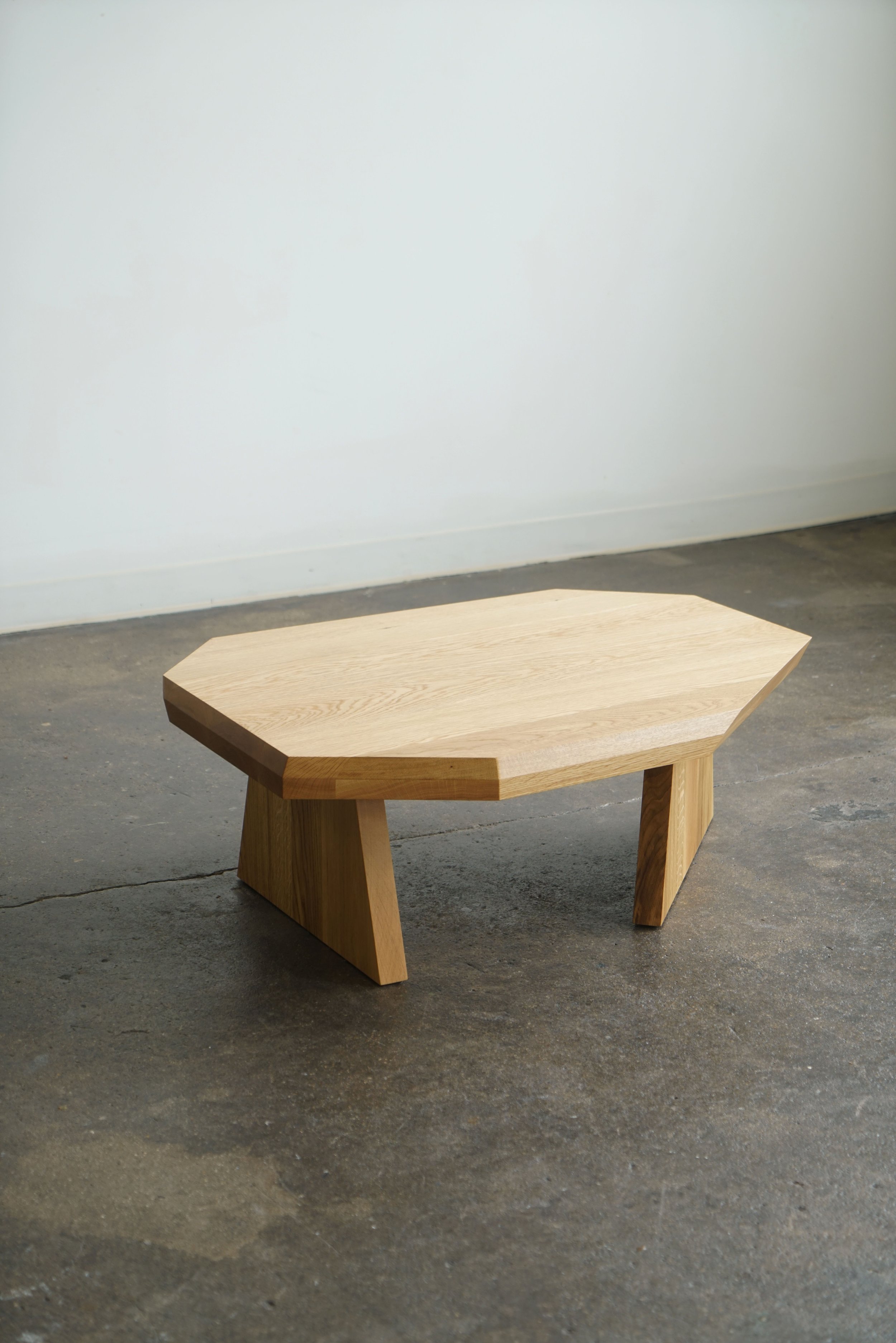 geo_coffeetable_oak_6.jpg