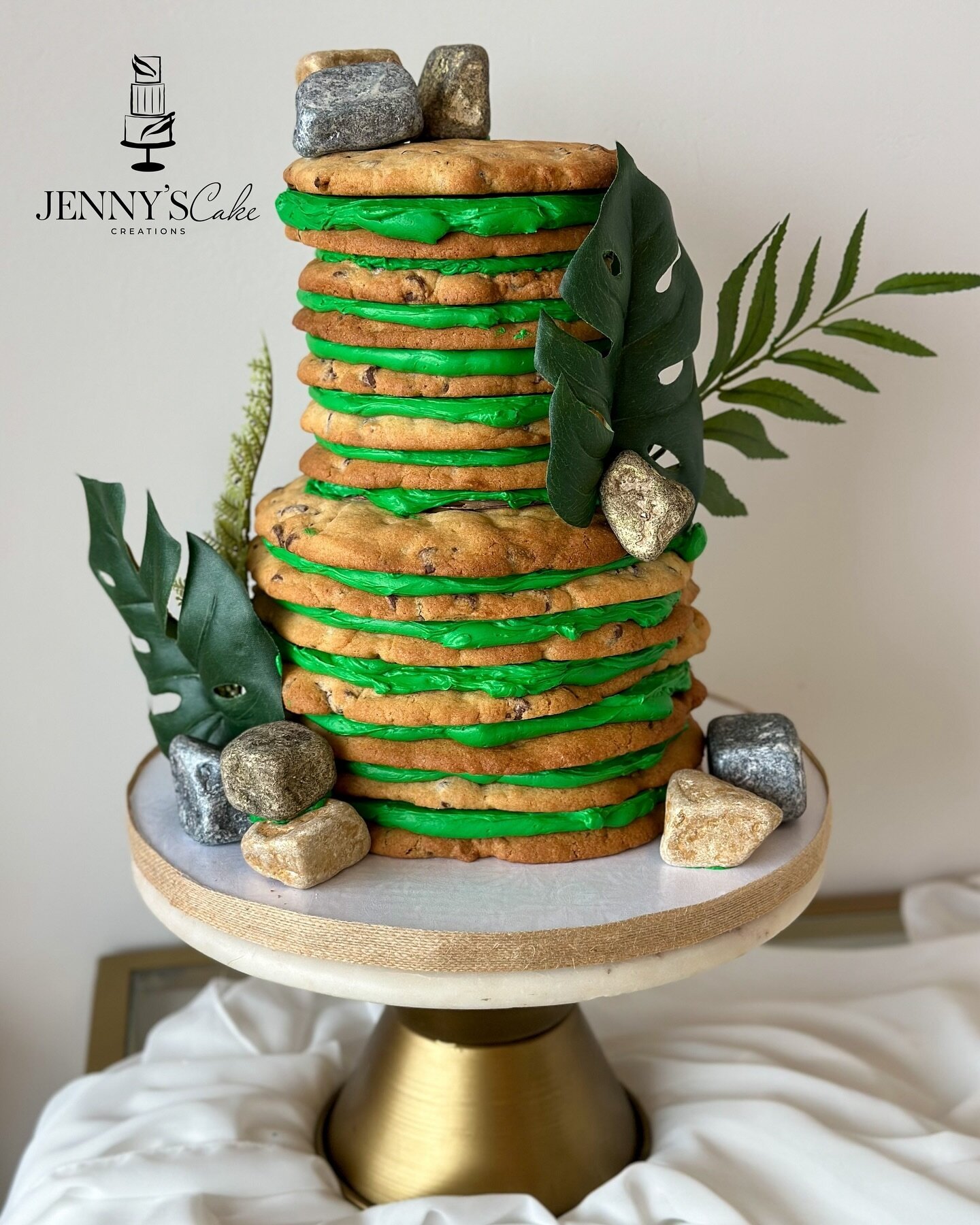 Who&rsquo;s ready for a Two-Tier Cookie Cake?! 🍪🎂 Get wild with this creation! 🌿 #CookieCakeFun