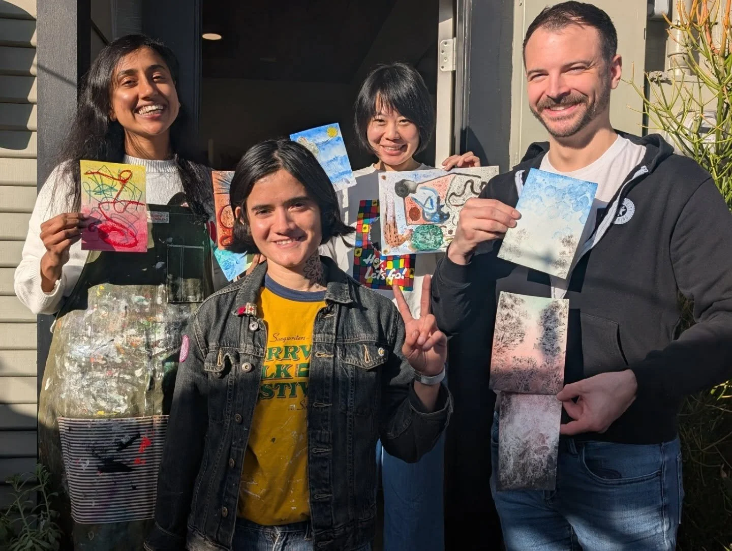 Yesterday we had Stephanie Gonzalez in the shop leading a class on intention, expression, and curiosity through the medium of watercolor. It was a beautiful afternoon and Stephanie shined as an instructor - encouraging moments of play and discovery t