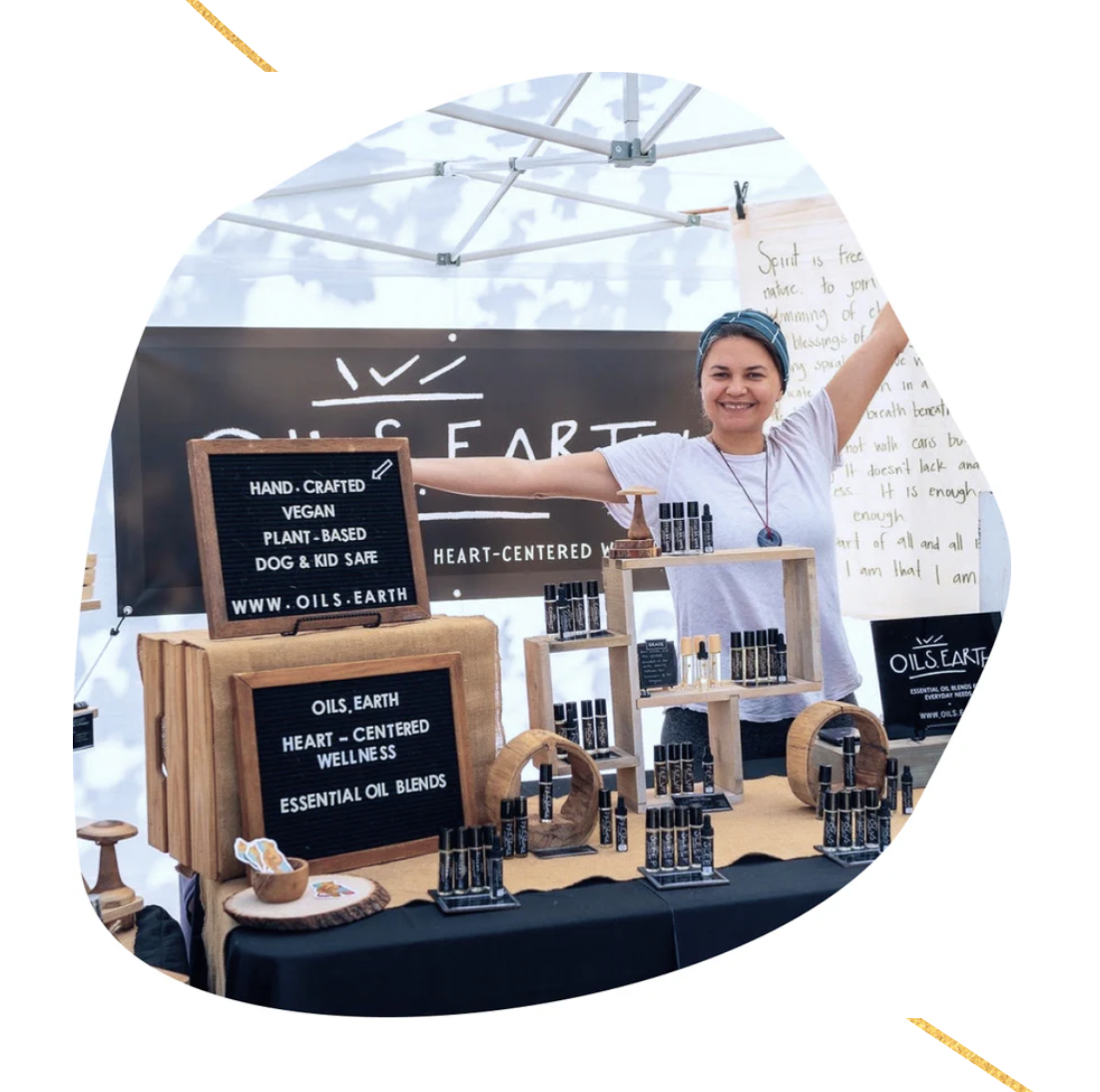 Your Year in Scent: Intuitive Essential Oil Blending with Oils.earth