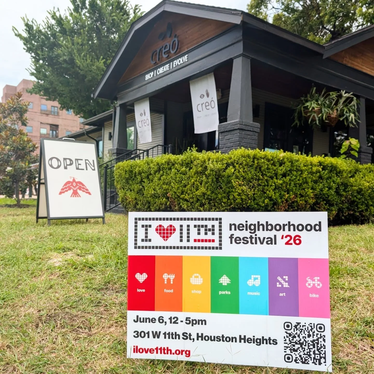 Celebrate the neighborhood with us! 

We're proud to be an official partner of the @ilove11th street festival this weekend. It's a celebration of the people, places, and small businesses that make the Houston, Heights such a vibrant and connected com