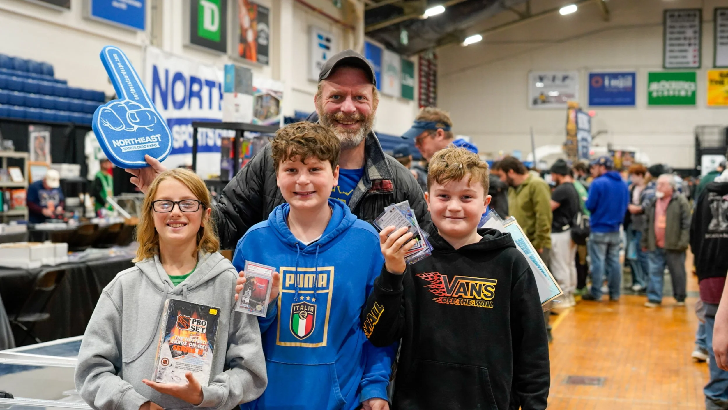 Attendees at the Northeast Sports Card Expo: Maine