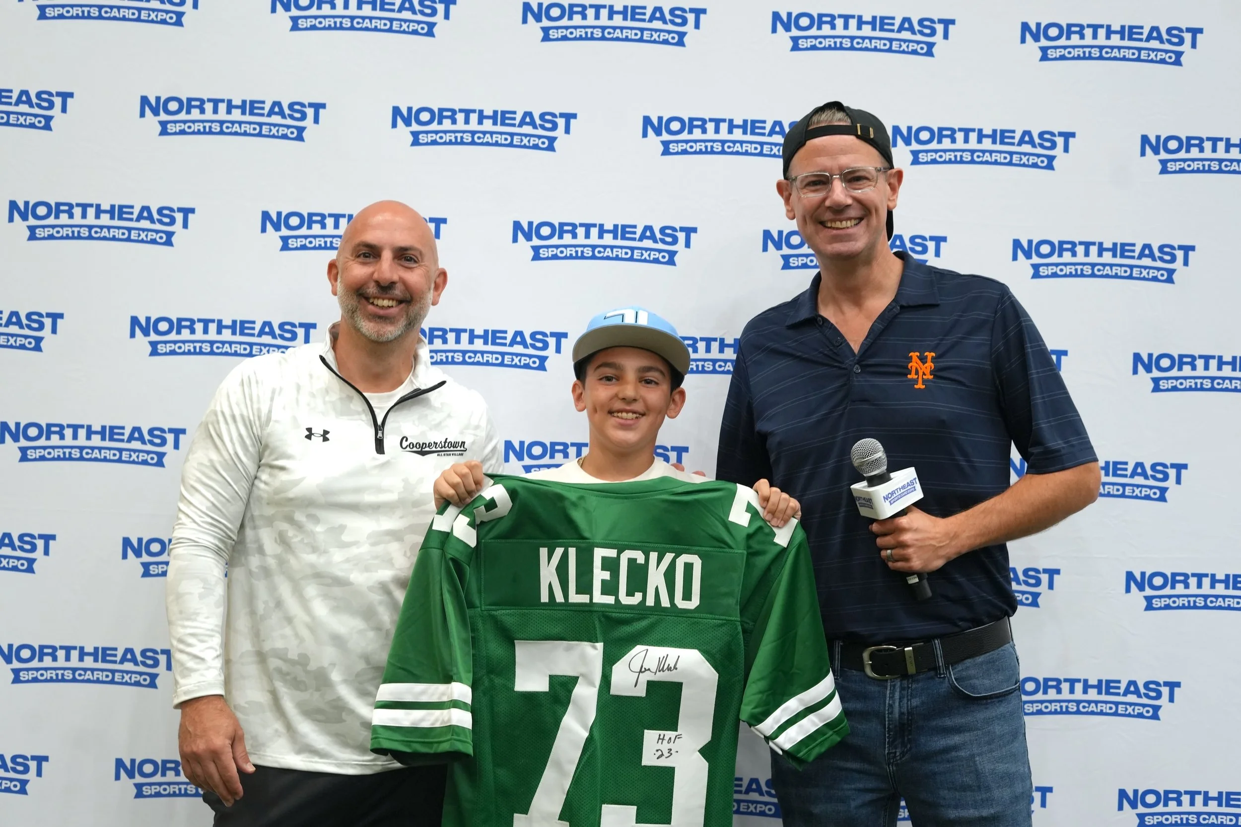 Colin Cosell with a raffle prize winners