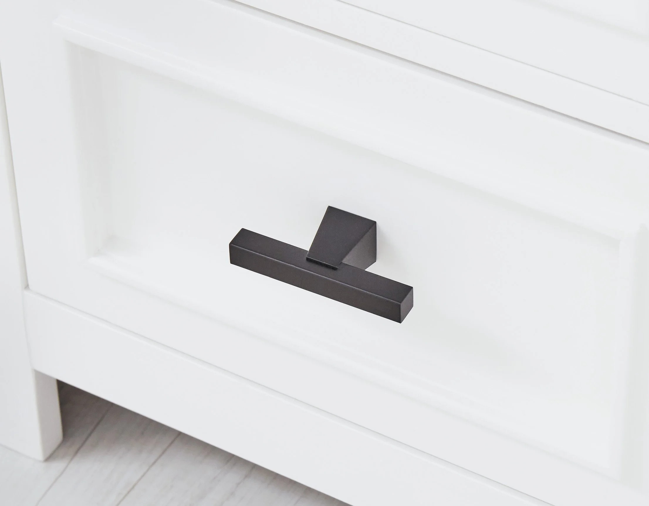 W844-68-HANDLE-DETAIL.jpg