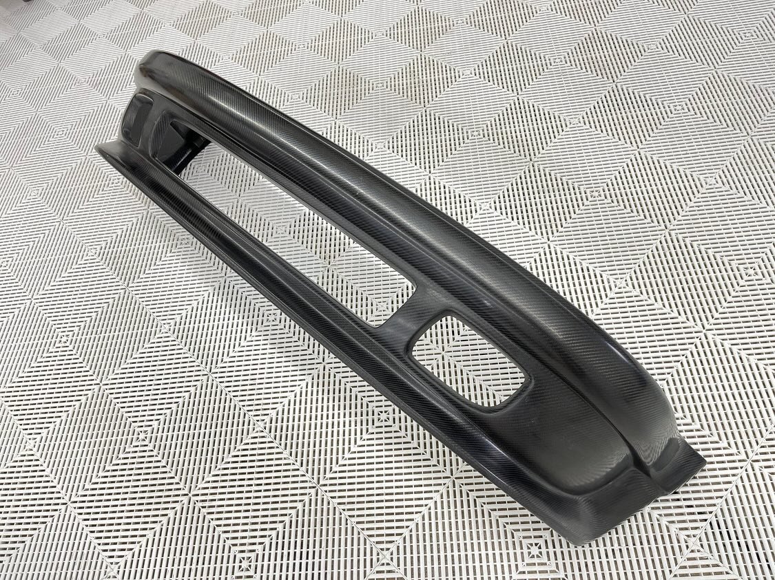 Turbo width carbon fibre bumper with integrated lip. We also have them in GRP. Free shipping within North America 👍