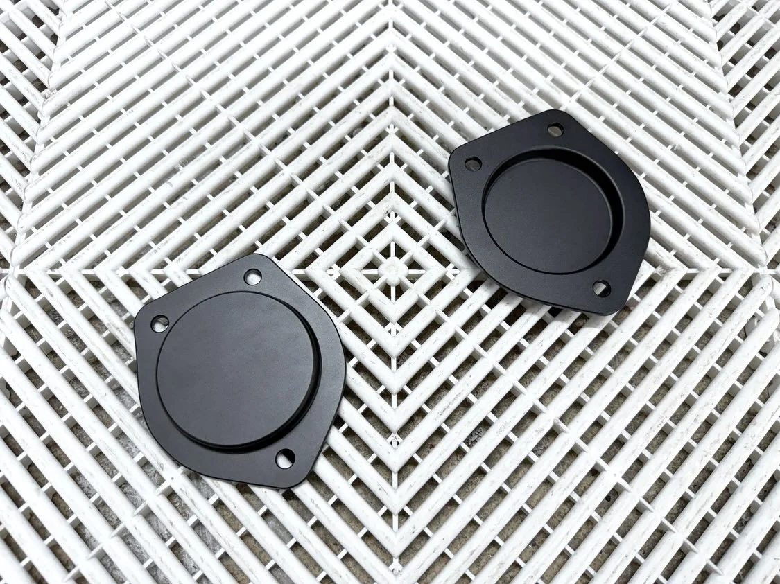 Flap Box Block Off Plates

These blanking plates are used when deleting the 911 heater flap boxes and stop hot air from the engine bay being pulled through into the cabin when you have the windows open.

Lightweight aluminium and suitable for cars wi