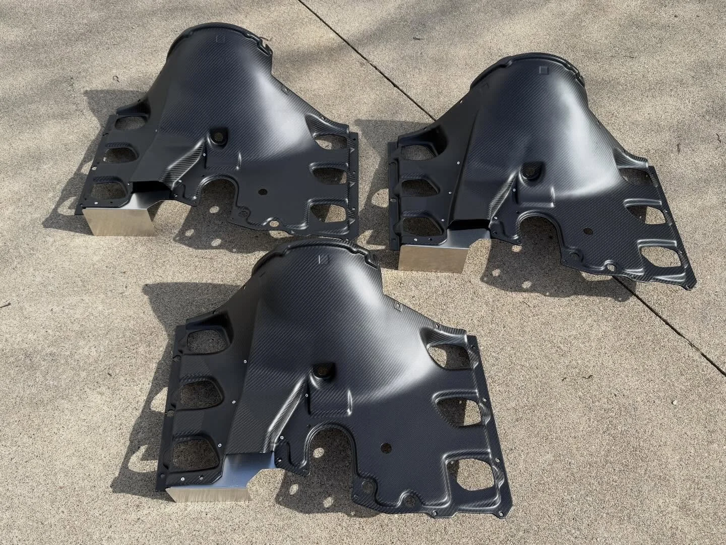 We have a good stock of all our carbon and carbon/kevlar fan shrouds. Make from 100% pre-preg and autoclave cured.