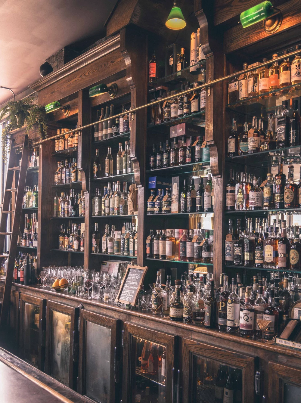 Bar photo 2