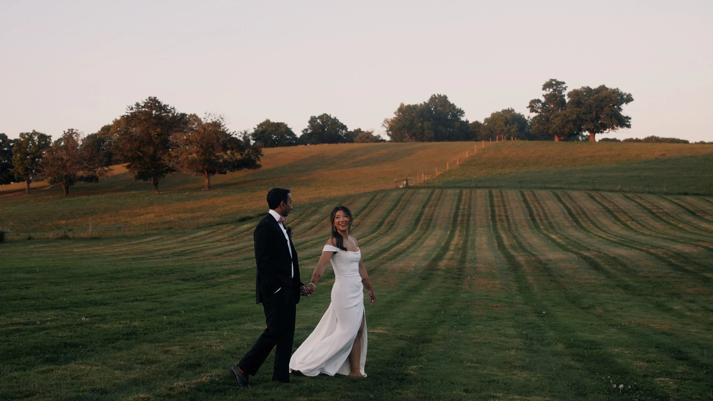 Top 5 Ways Wedding Planners and Videographers Can Work Together to Create a Seamless, Cinematic Wedding Day