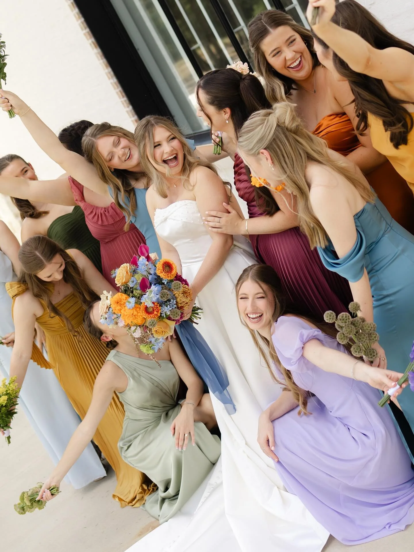 what it&rsquo;s all about &hellip; ✨🌱🧡
.
.
Planning // @always_blissful_weddings 
Venue // @theweinbergatwixon 
Photography // @kendallelliottphotography 
Floral // @thefloweredblue 
Hair // @gabrielazepedahair @lille_rowland 
Makeup // @sheisartbe
